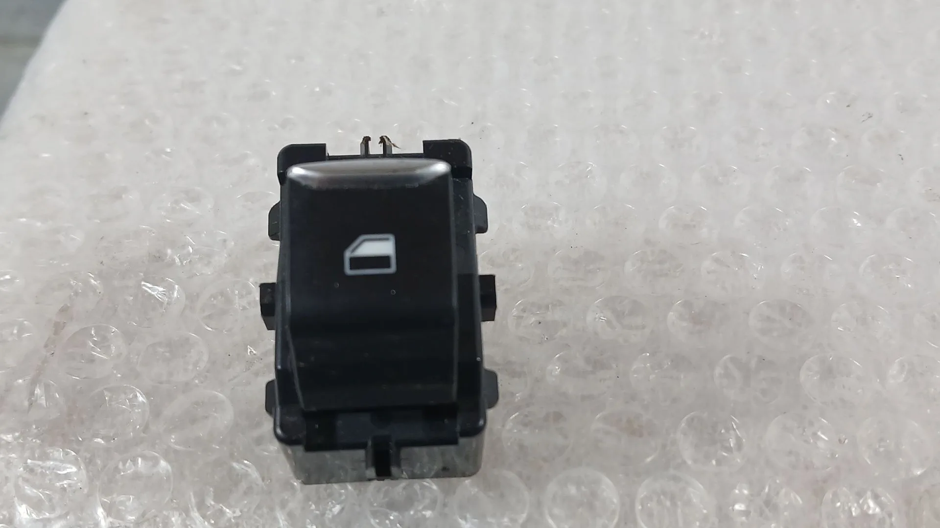 Mando Elevalunas Trasero Derecho para Ford Puma (J2K, Cf7)