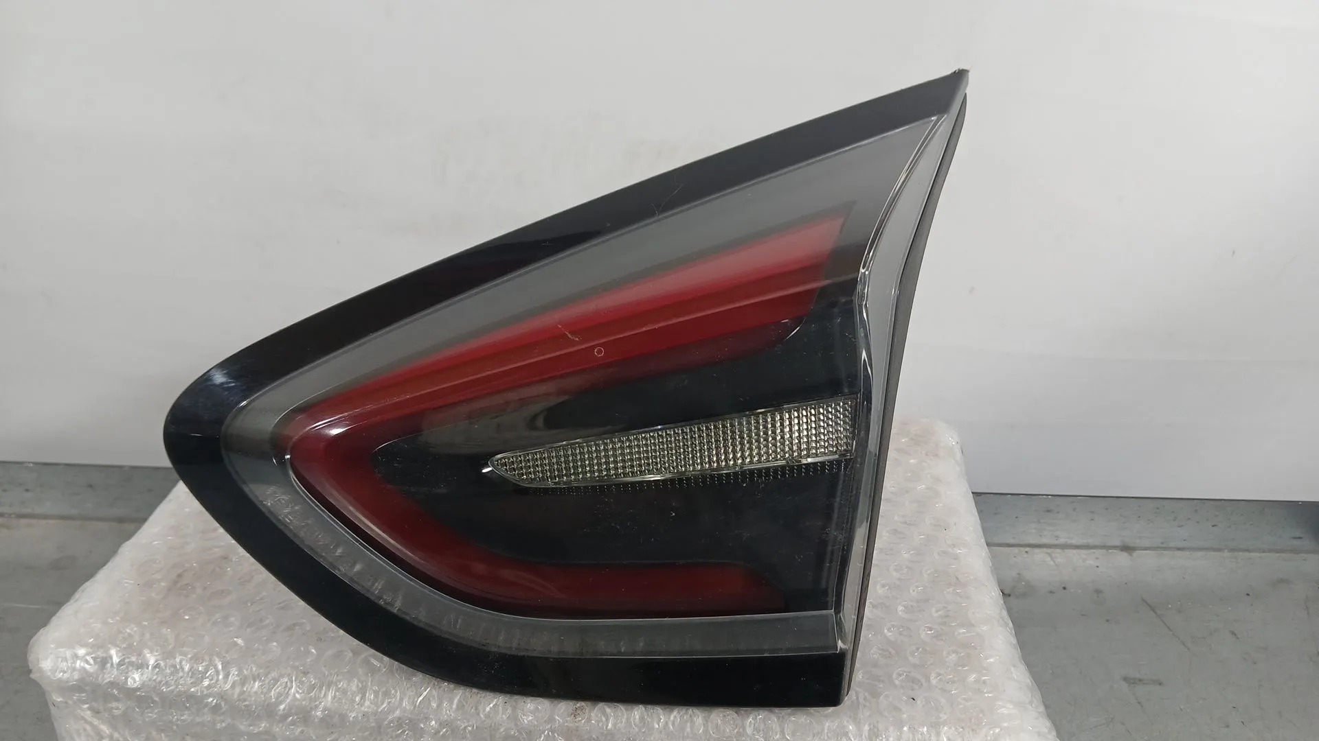 Piloto Trasero Derecho Interior para Ford Puma (J2K, Cf7)