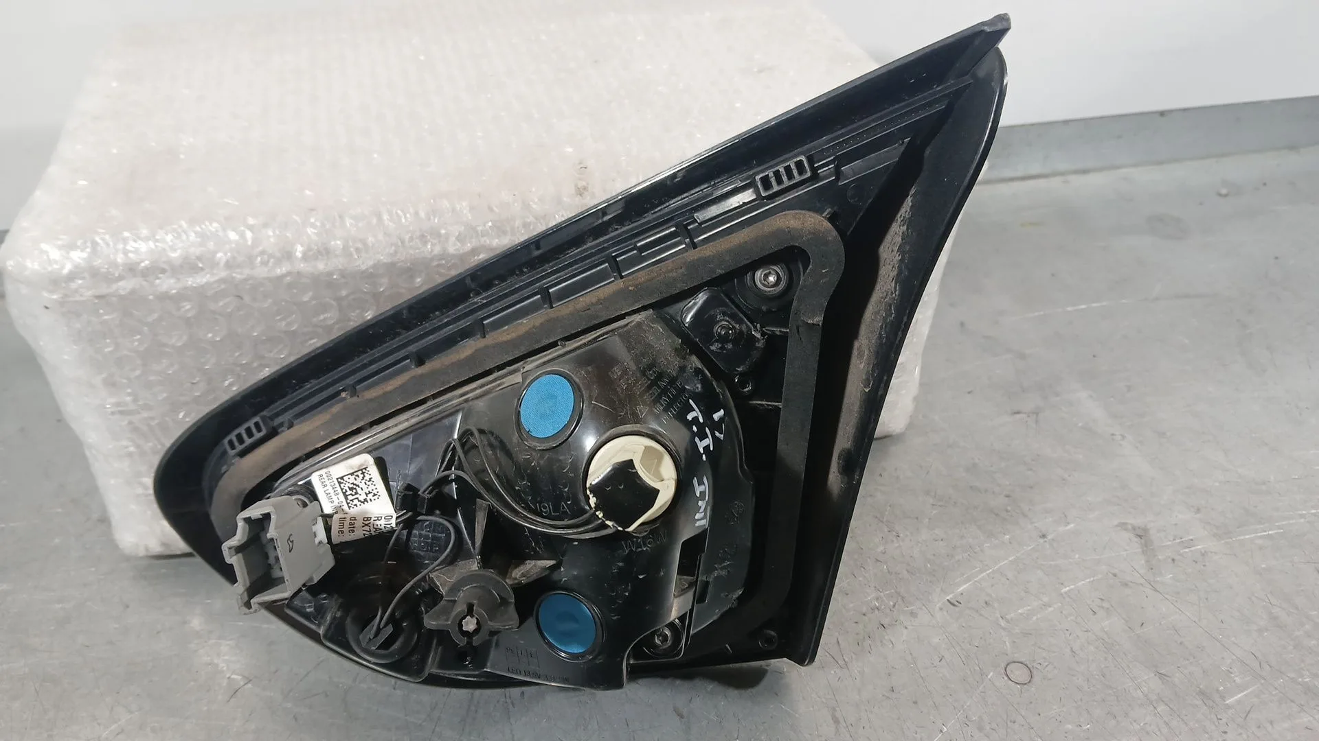 Piloto Trasero Izquierdo Interior para Ford Puma (J2K, Cf7)