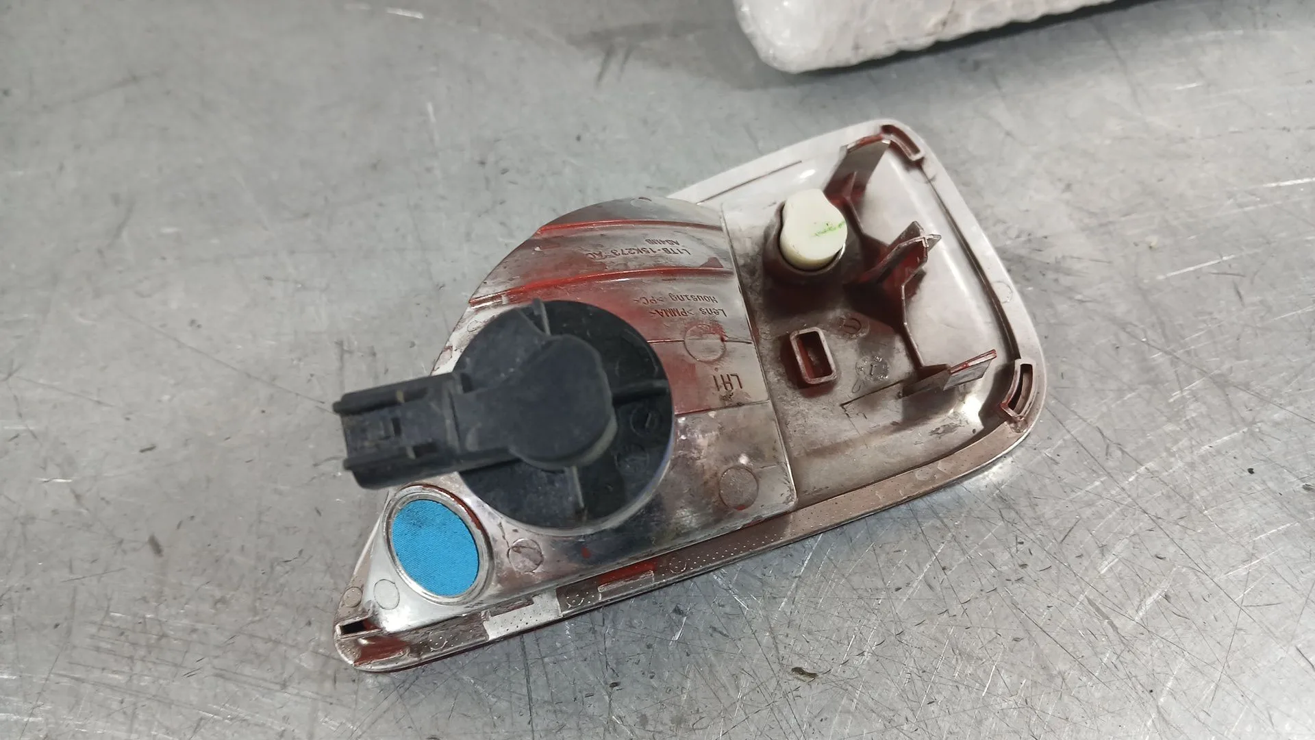 Piloto Trasero Izquierdo Paragolpes para Ford Puma (J2K, Cf7)