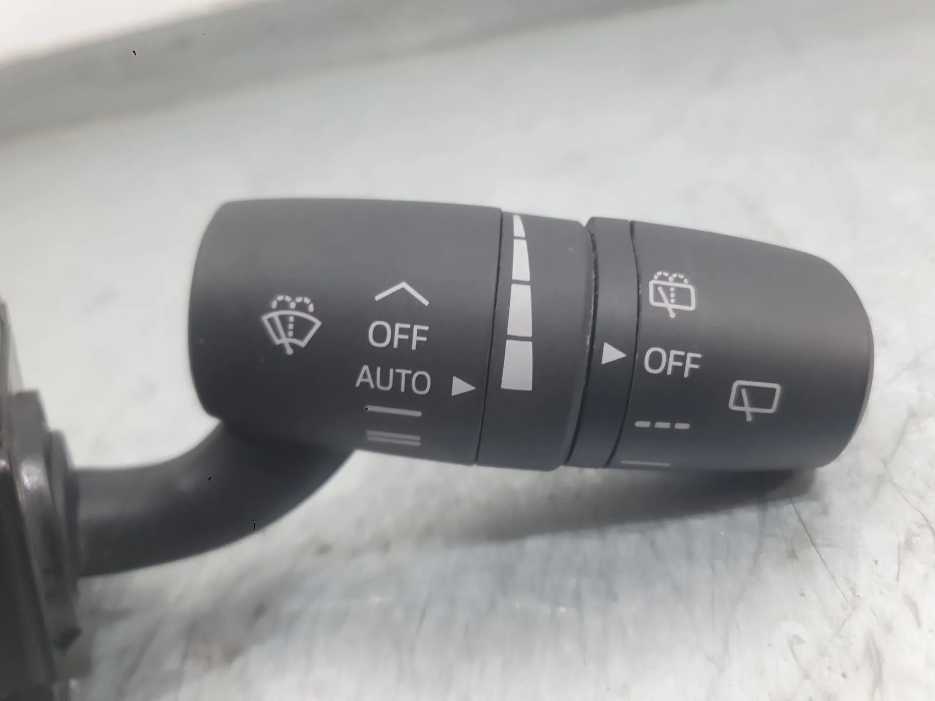Mando Limpia para Mazda 2 Hatchback (Dl, Dj)