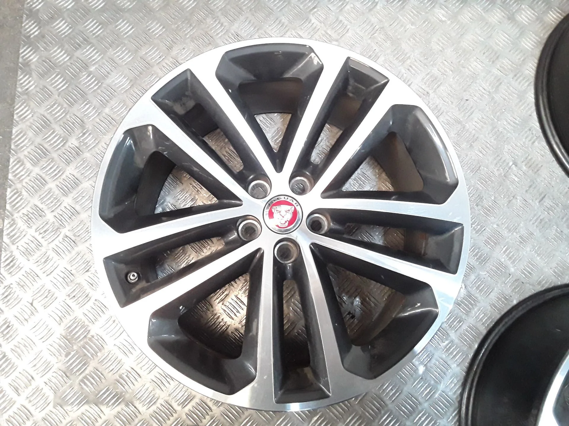 Juego Llantas Aluminio para Jaguar F-Pace (X761)
