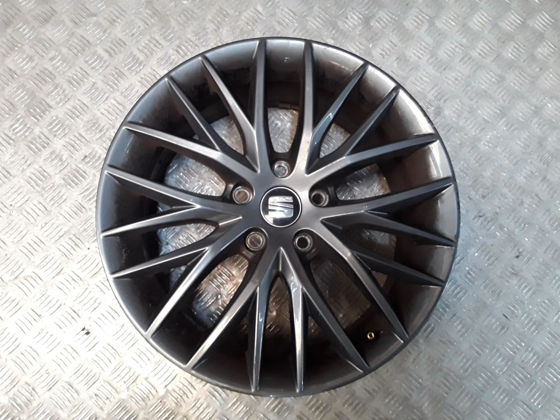 Llanta Aluminio para Seat Leon St (5F8)