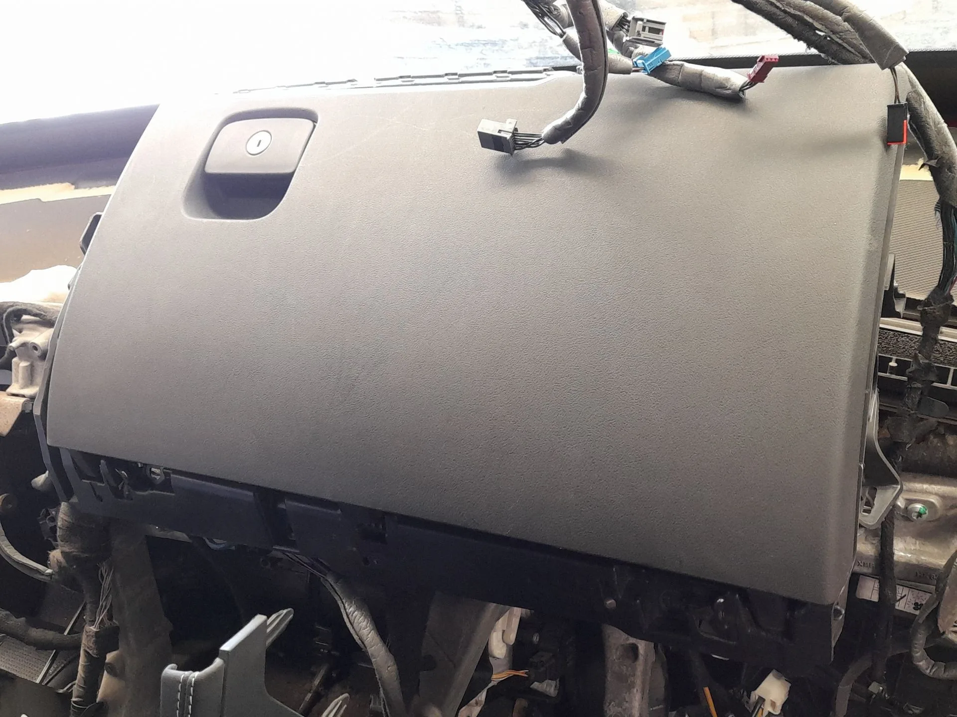Guantera para Jaguar F-Pace (X761)