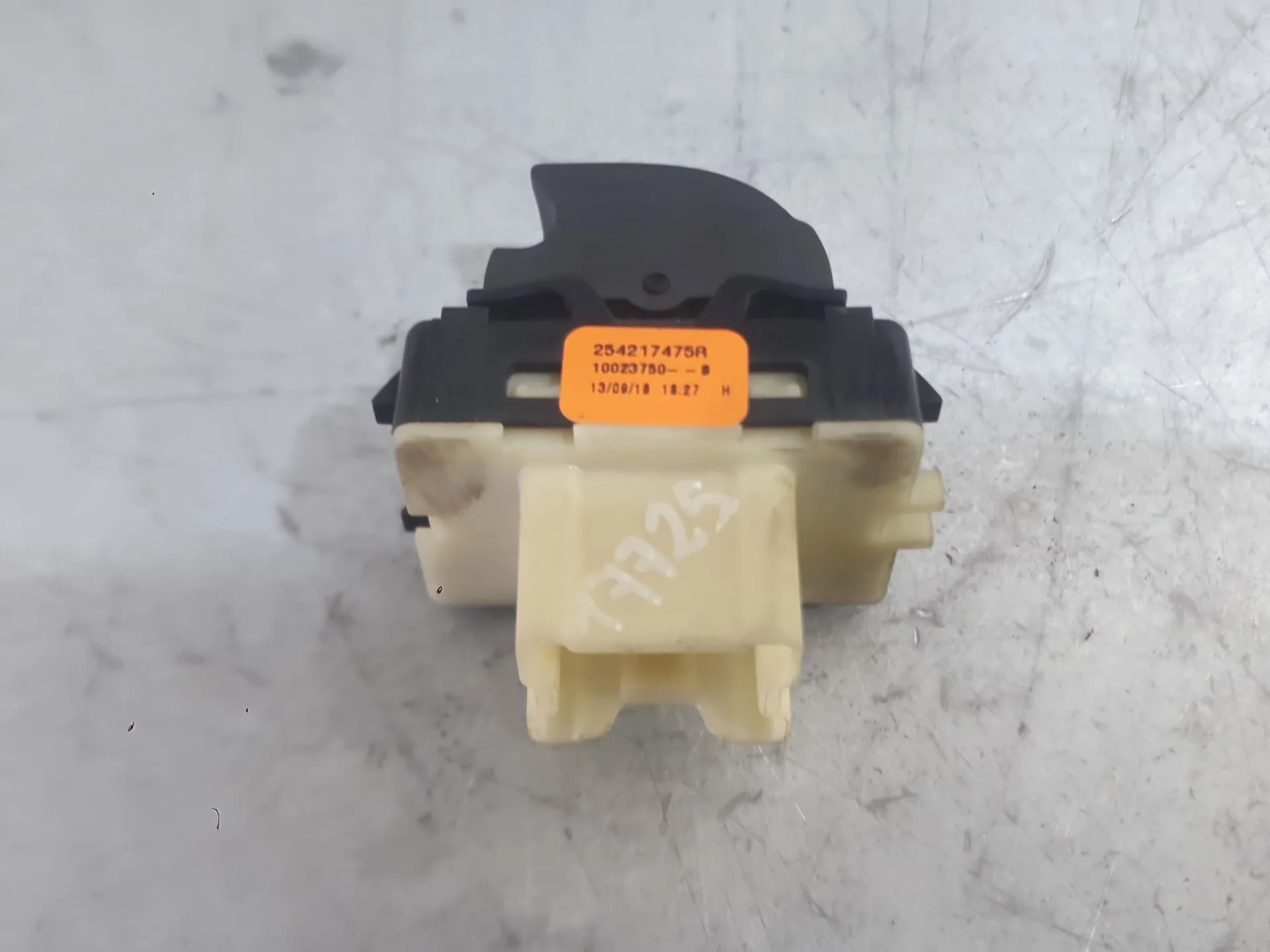 Mando Elevalunas Trasero Derecho para Dacia Sandero Ii (B8_)