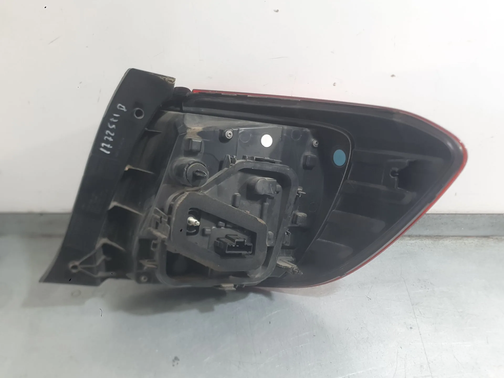 Piloto Trasero Izquierdo para Dacia Sandero Ii (B8_)