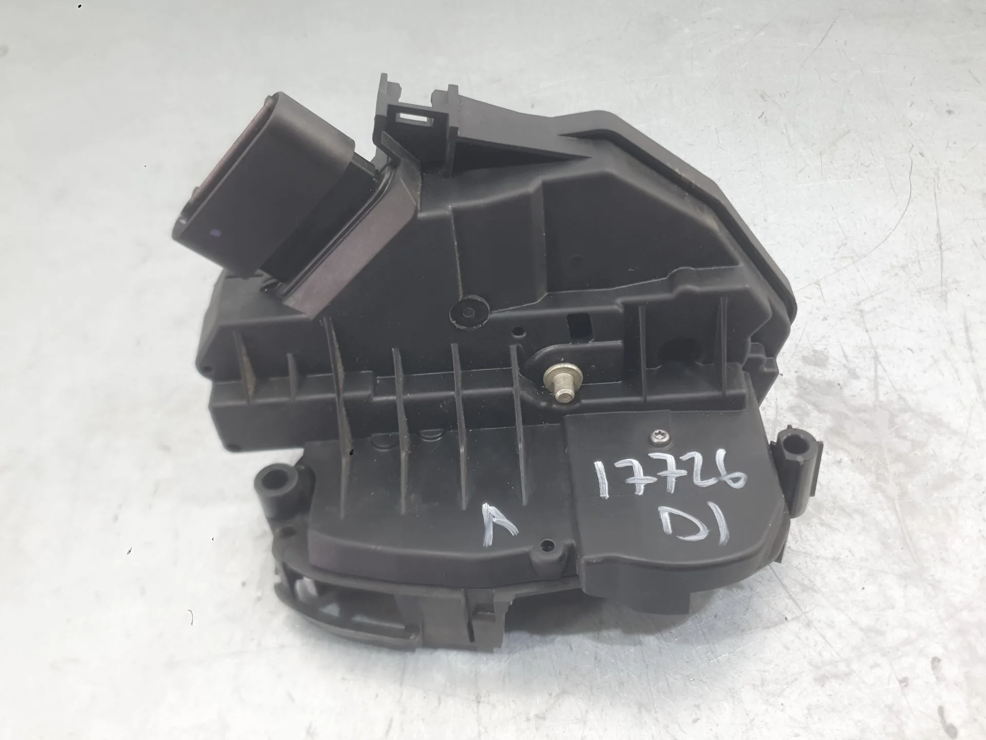 Cerradura Puerta Delantera Izquierda para Ford Focus Iii