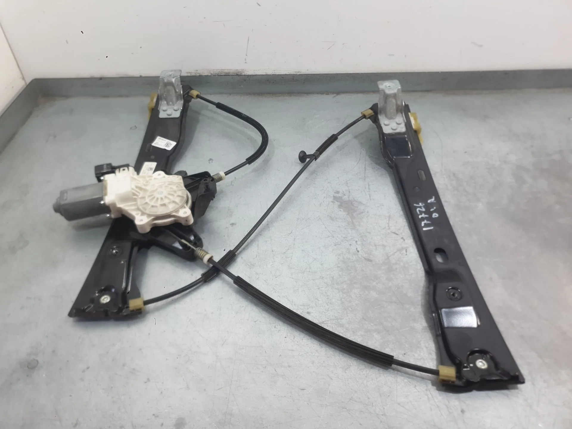 Elevalunas Delantero Izquierdo para Ford Focus Iii