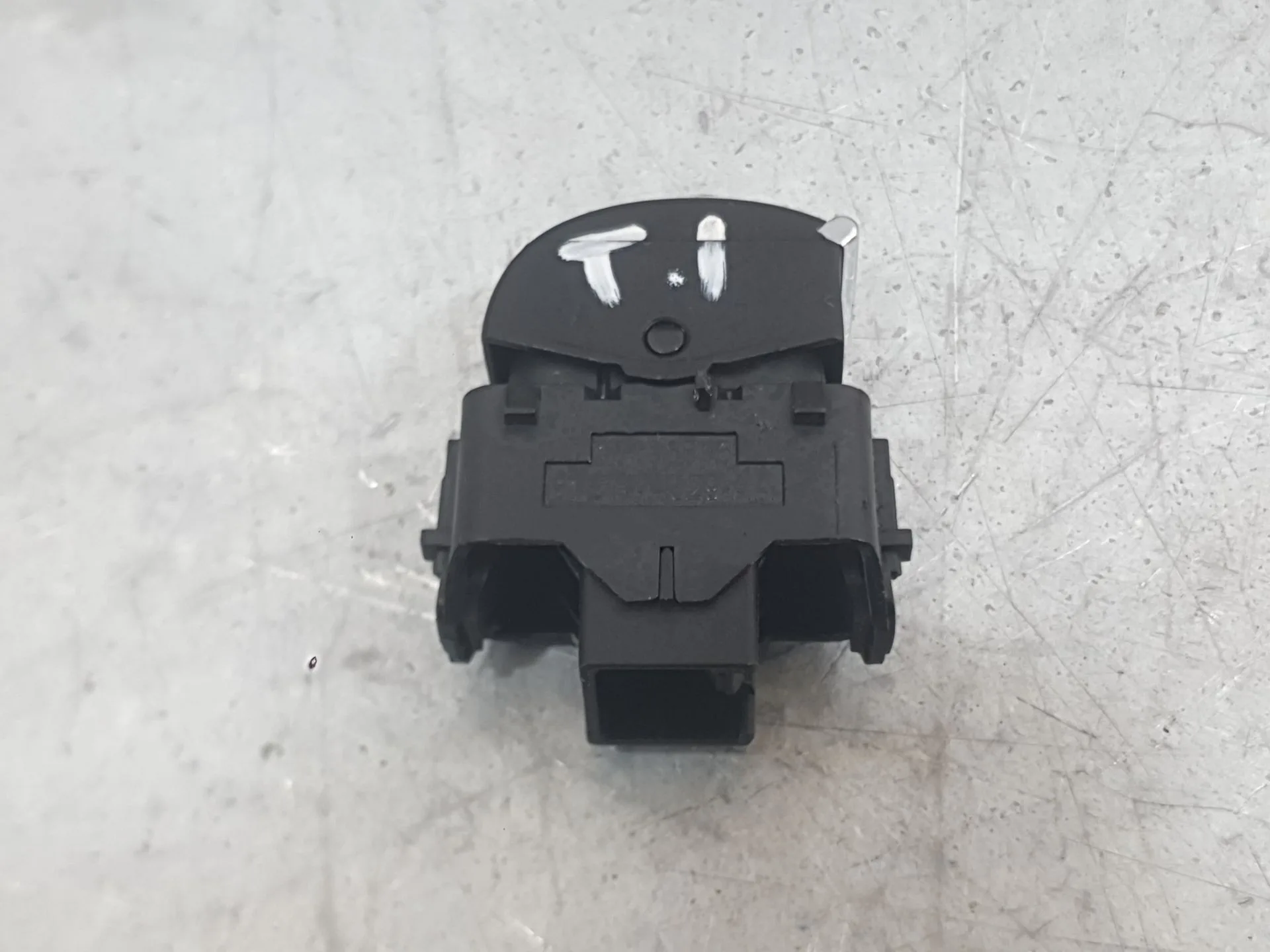 Mando Elevalunas Trasero Izquierdo para Ford Focus Iii