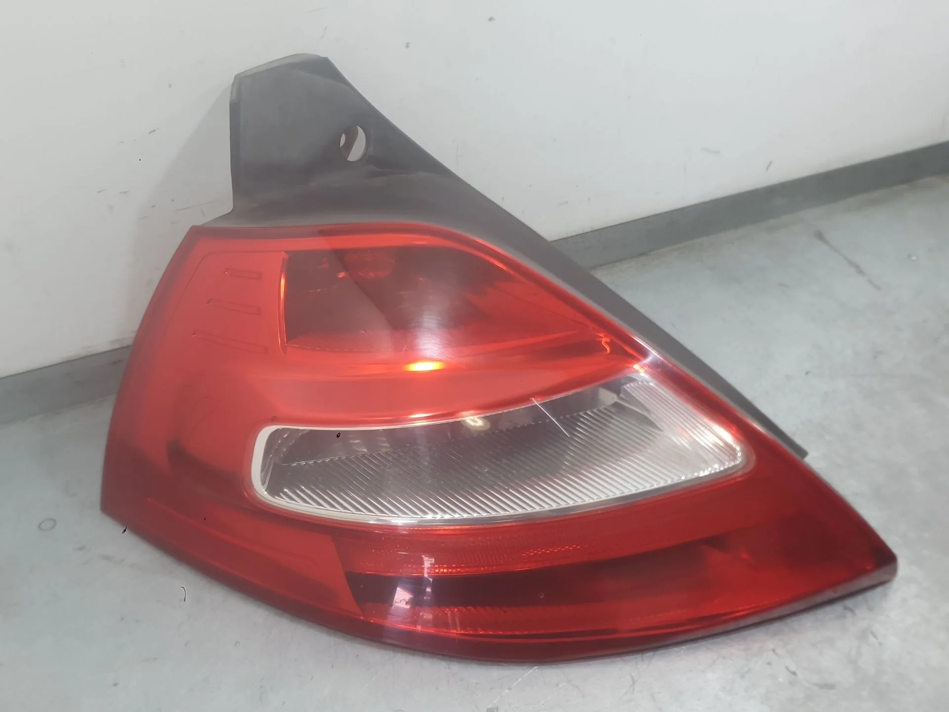 Piloto Trasero Izquierdo para Renault Megane Ii (Bm0/1_, Cm0/1_)