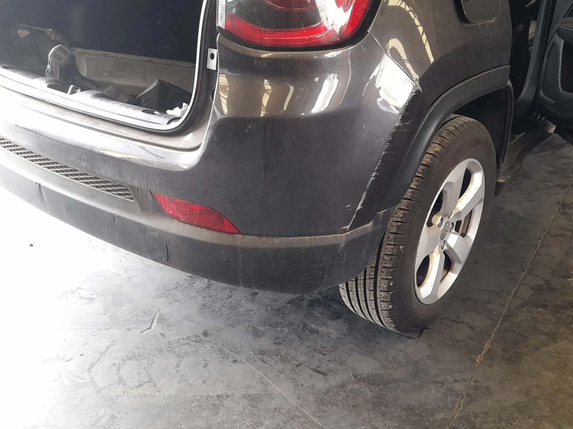 Paragolpes Trasero para Jeep Compass (Mp, M6, Mv, M7)