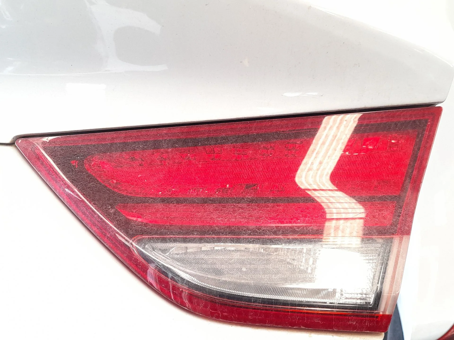 Piloto Trasero Derecho Interior para Hyundai I30 Fastback (Pde, Pden)