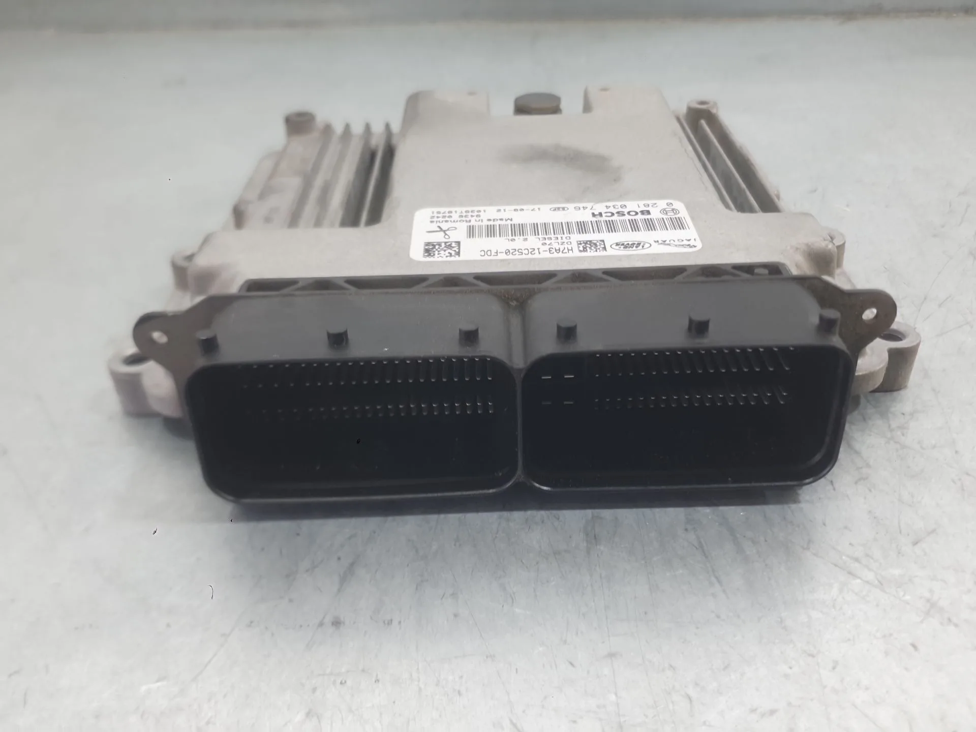 Centralita Motor Uce para Jaguar F-Pace (X761)