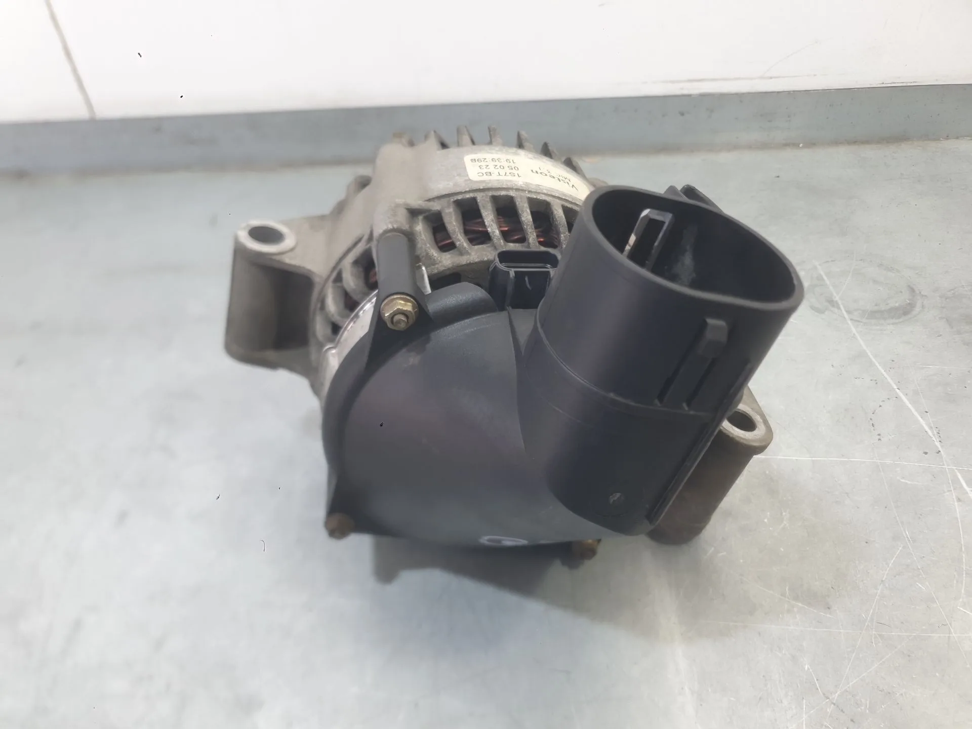 Alternador para Ford Mondeo Iii (B5Y)