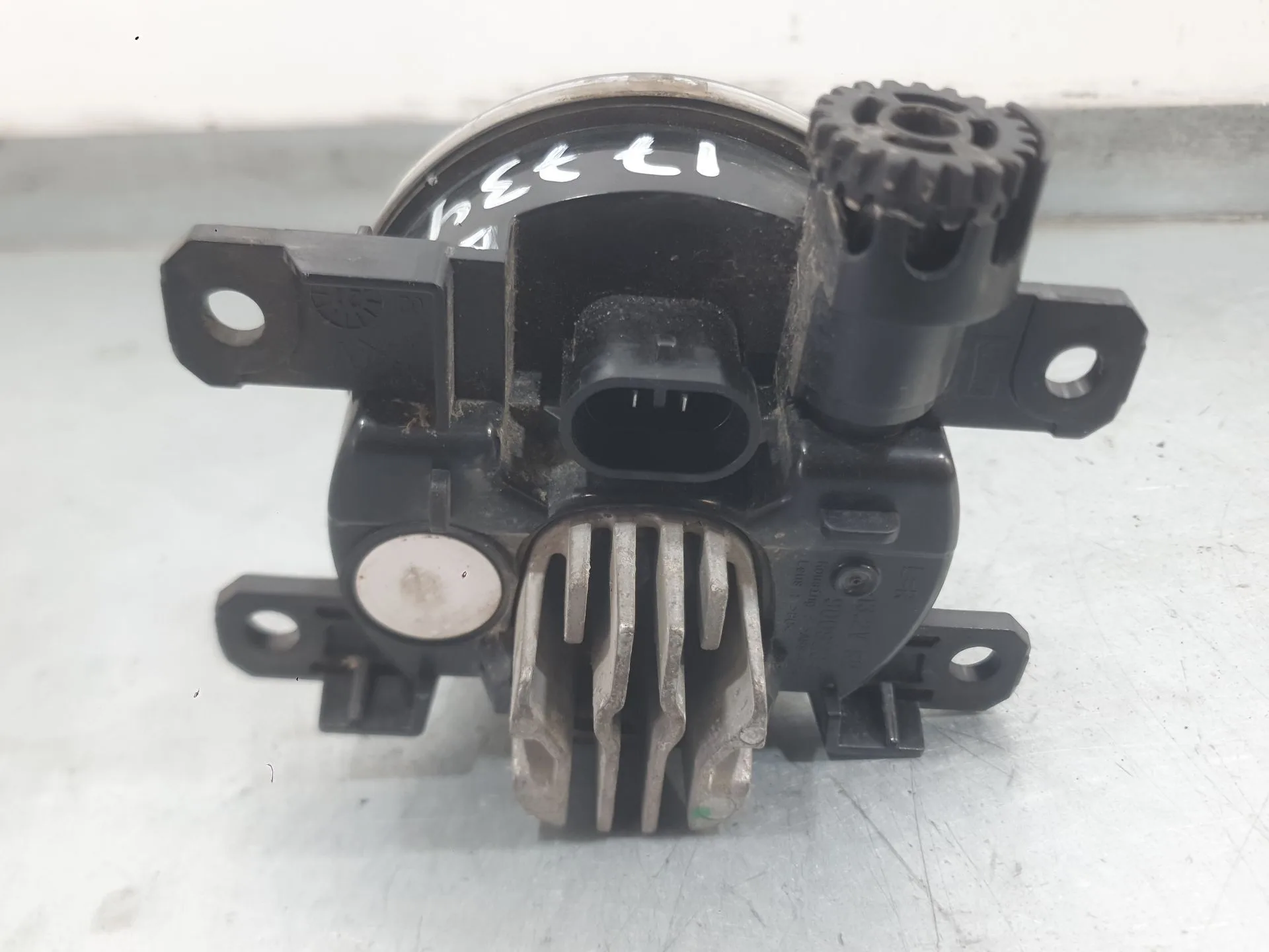 Faro Antiniebla Derecho para Peugeot 2008 Ii (Ud_, Us_, Uy_, Uj_, Ur_, Uc_)