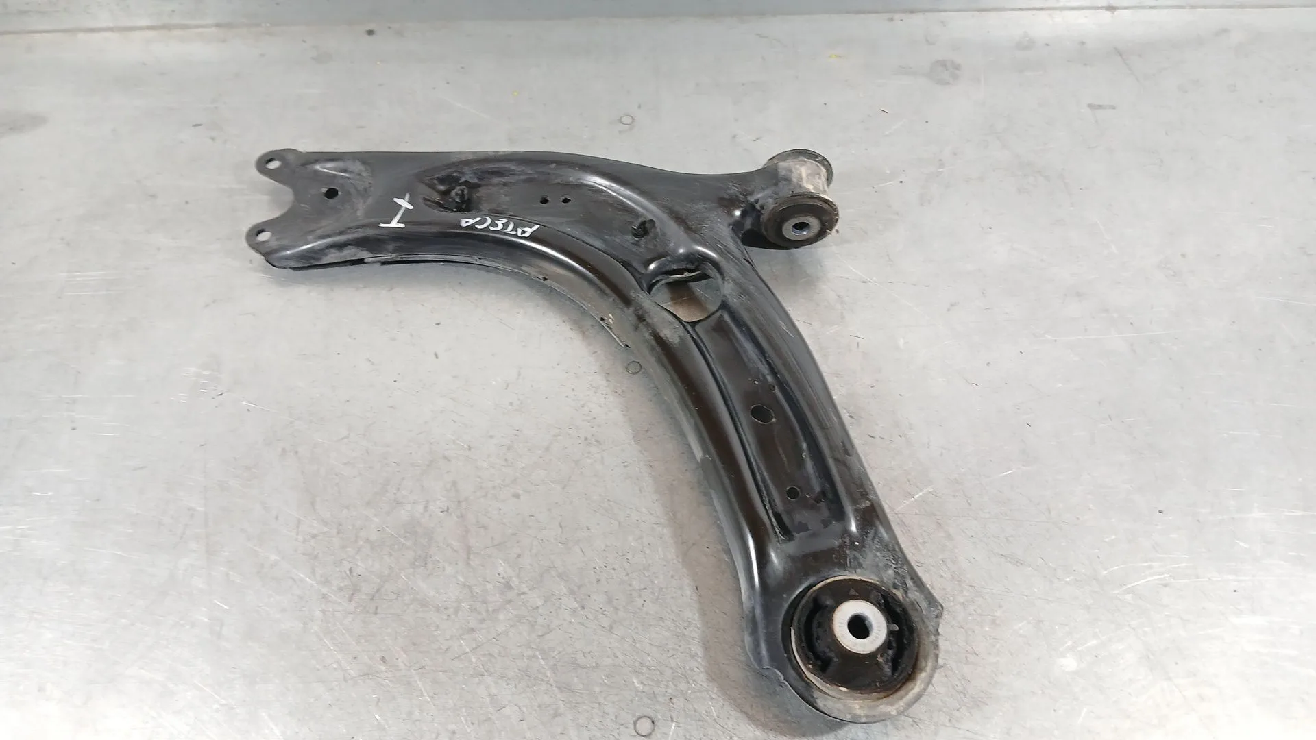 Brazo Suspension Inferior Delantero Izquierdo para Seat Ateca Fr (Kh7, Khp)