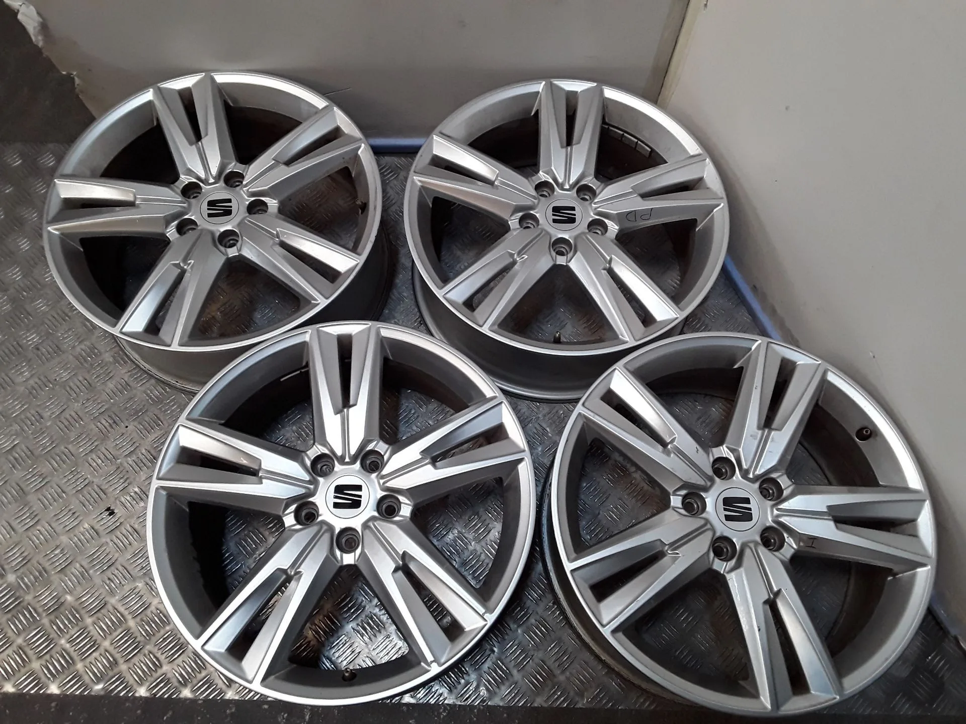 Juego Llantas Aluminio para Seat Ateca Fr (Kh7, Khp)