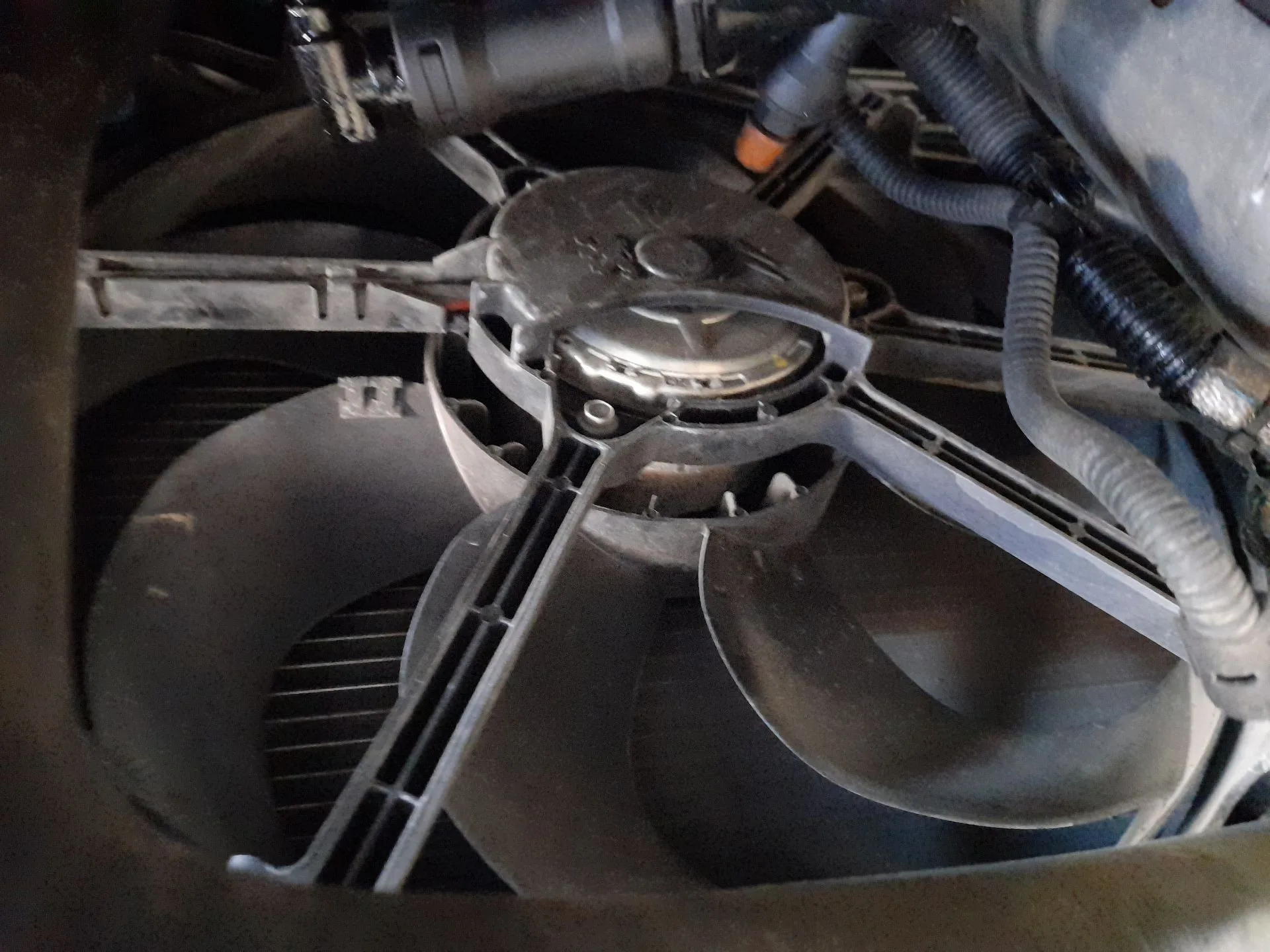 Electroventilador para Opel Grandland / Grandland X (A18, P1Uo)