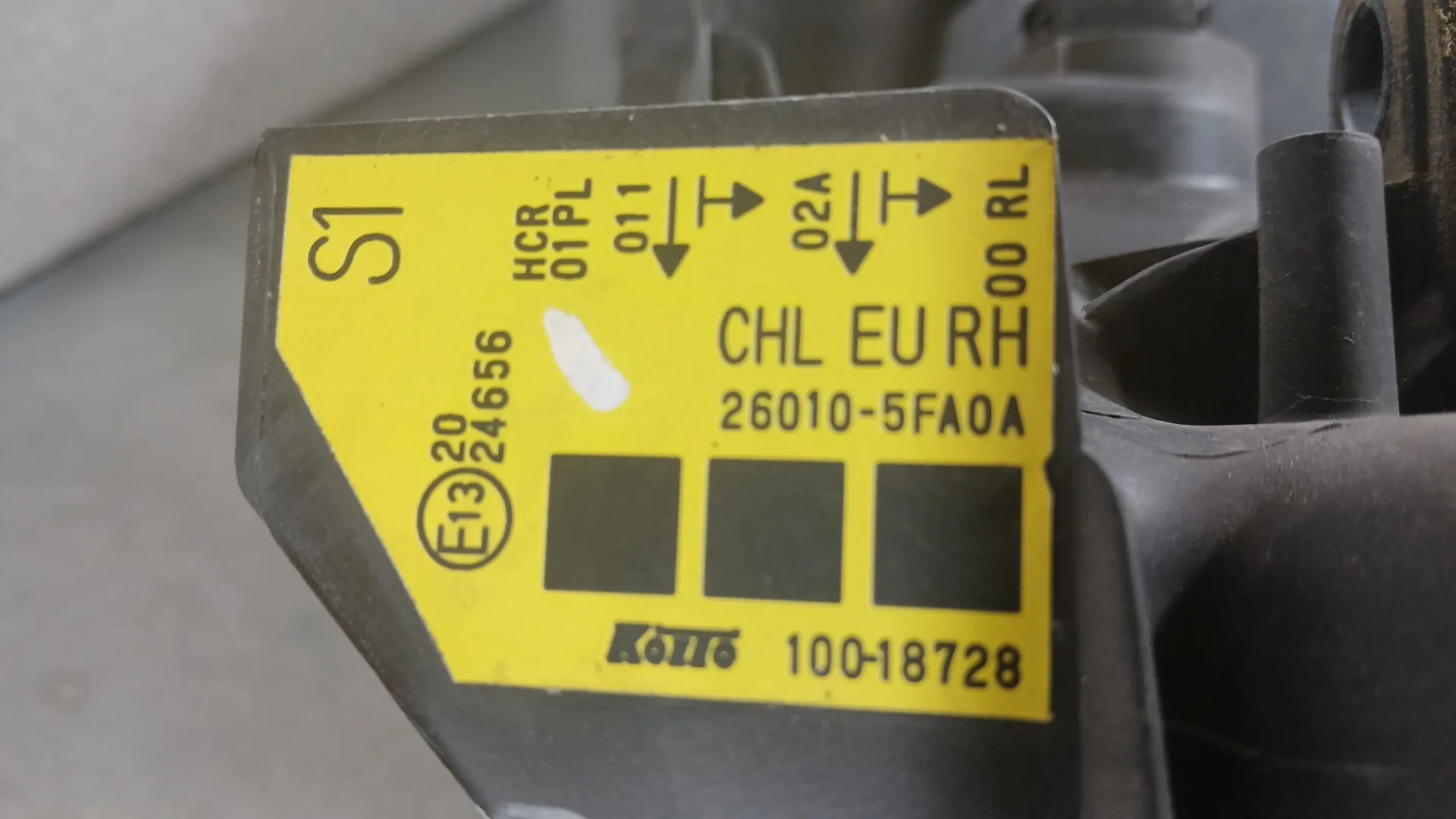 Faro Derecho para Nissan Micra V (K14)