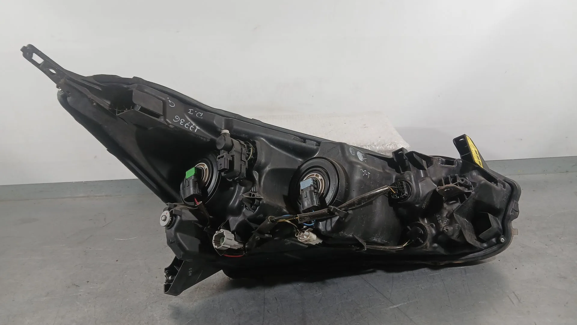 Faro Izquierdo para Nissan Micra V (K14)