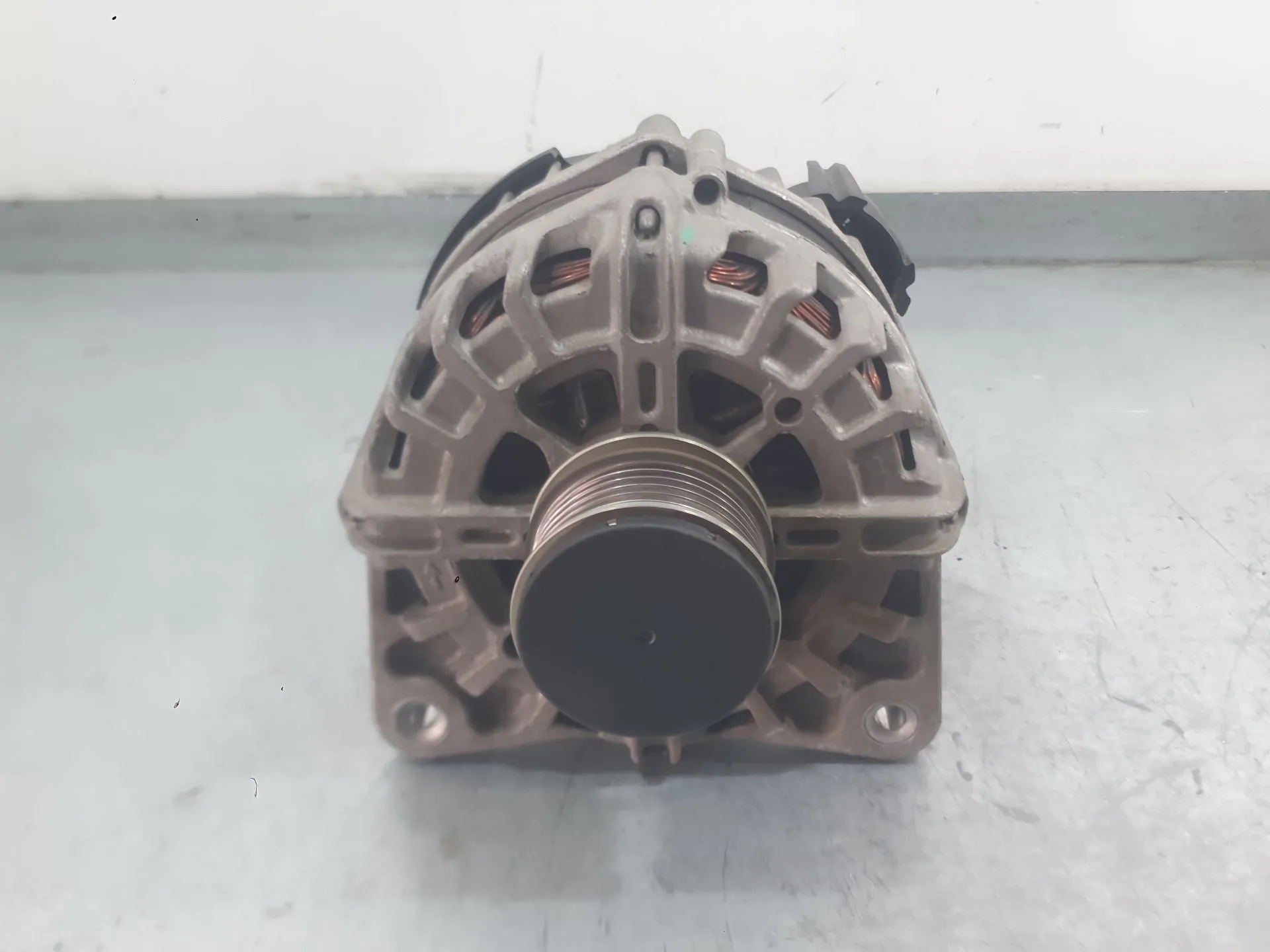 Alternador para Renault Clio V (B7_)