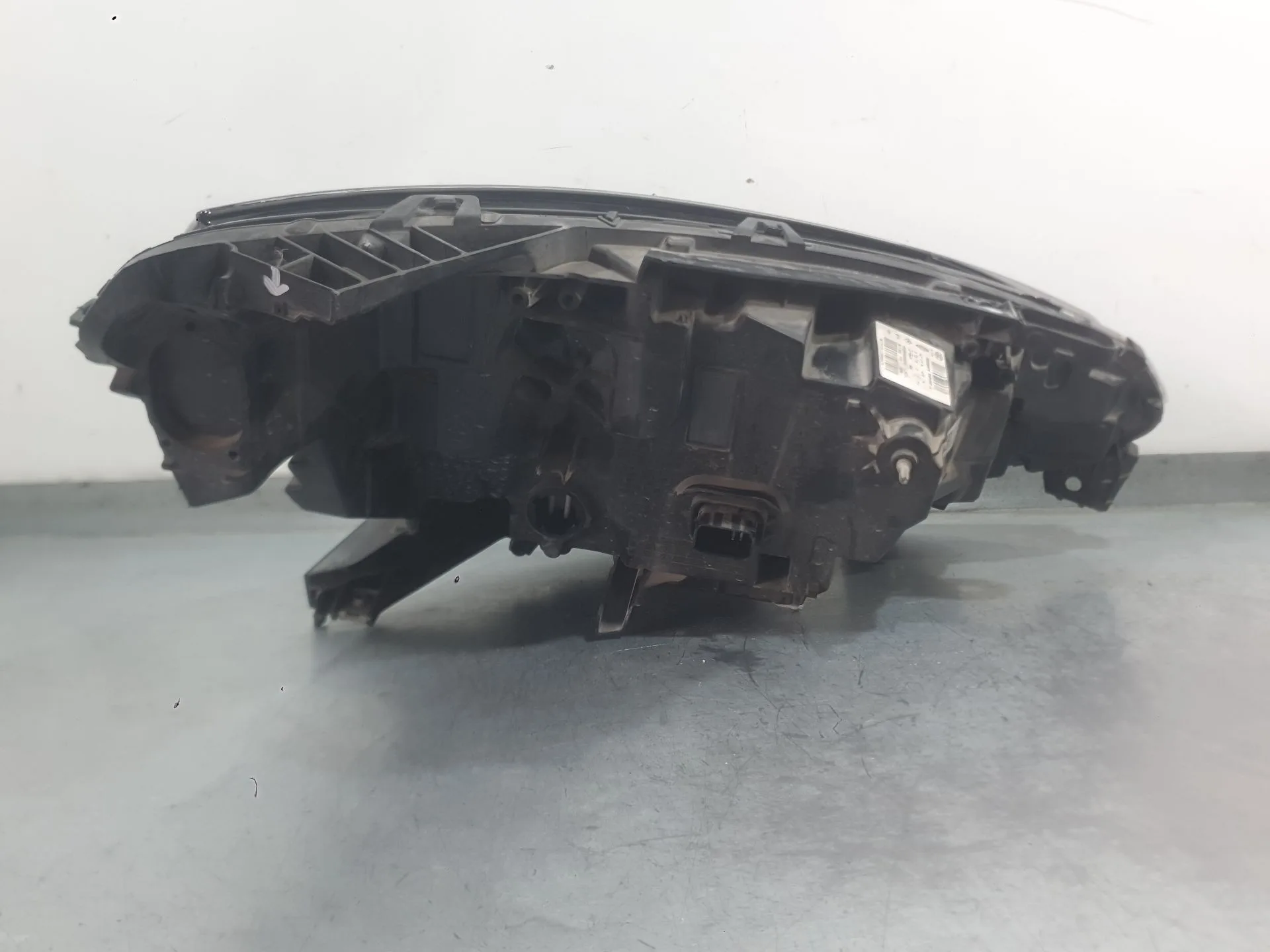 Faro Izquierdo para Renault Clio V (B7_)