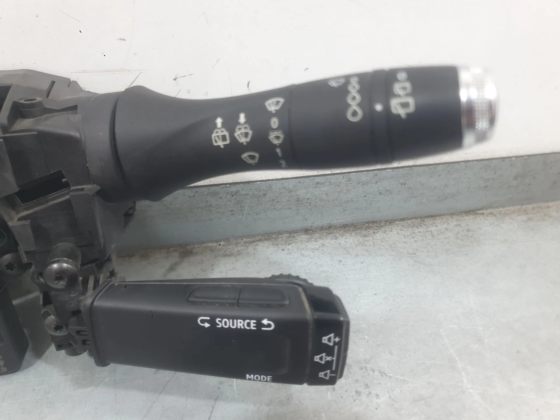 Mando Luces Y Limpia para Renault Clio V (B7_)