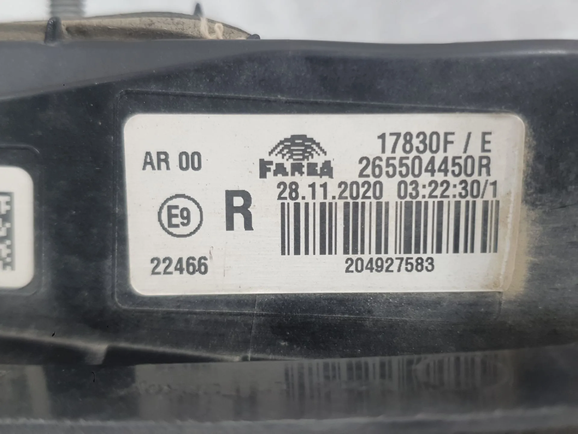 Piloto Trasero Derecho Interior para Renault Clio V (B7_)