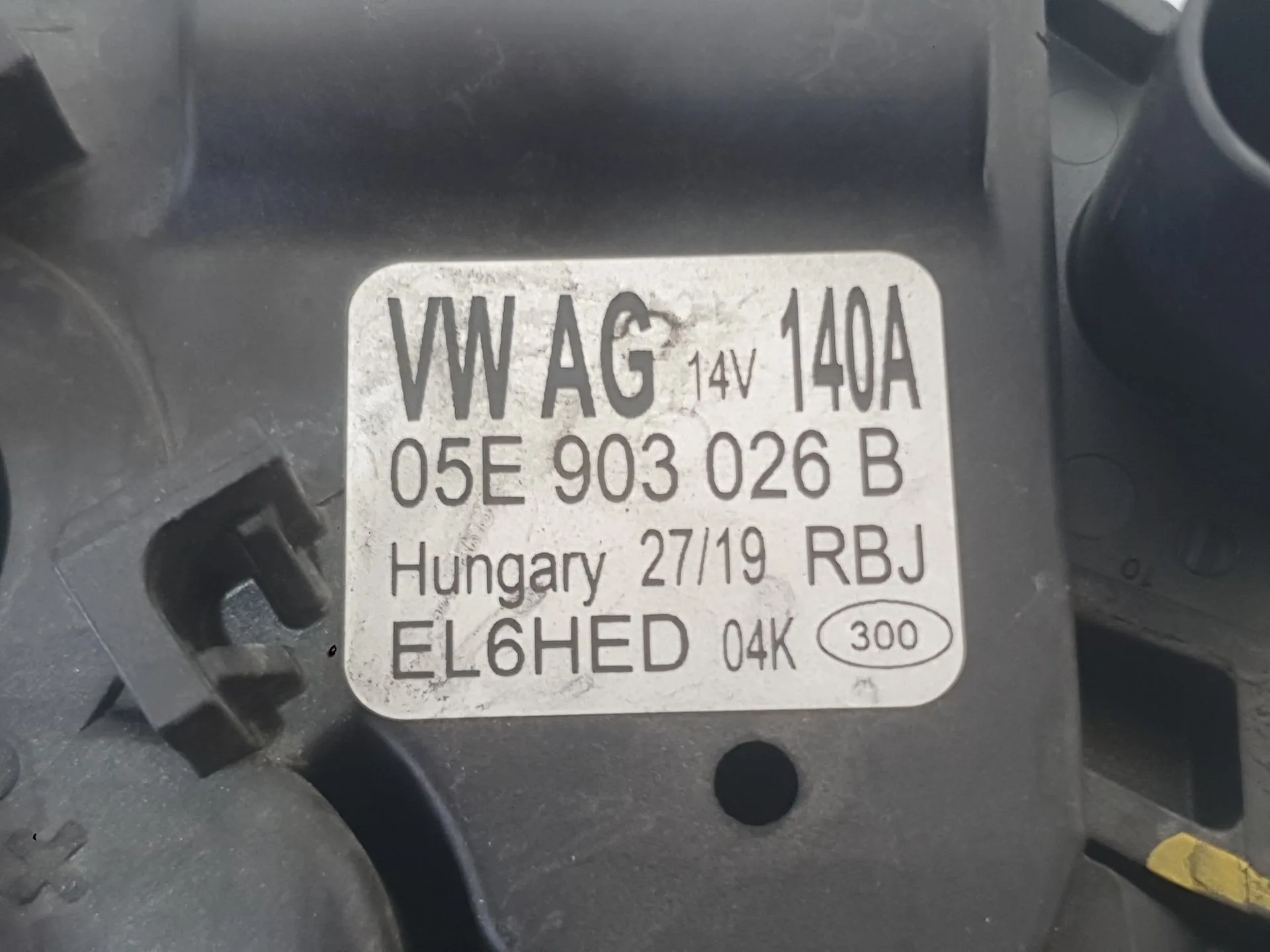 Alternador para Seat Ibiza V (Kj1, Kjg)