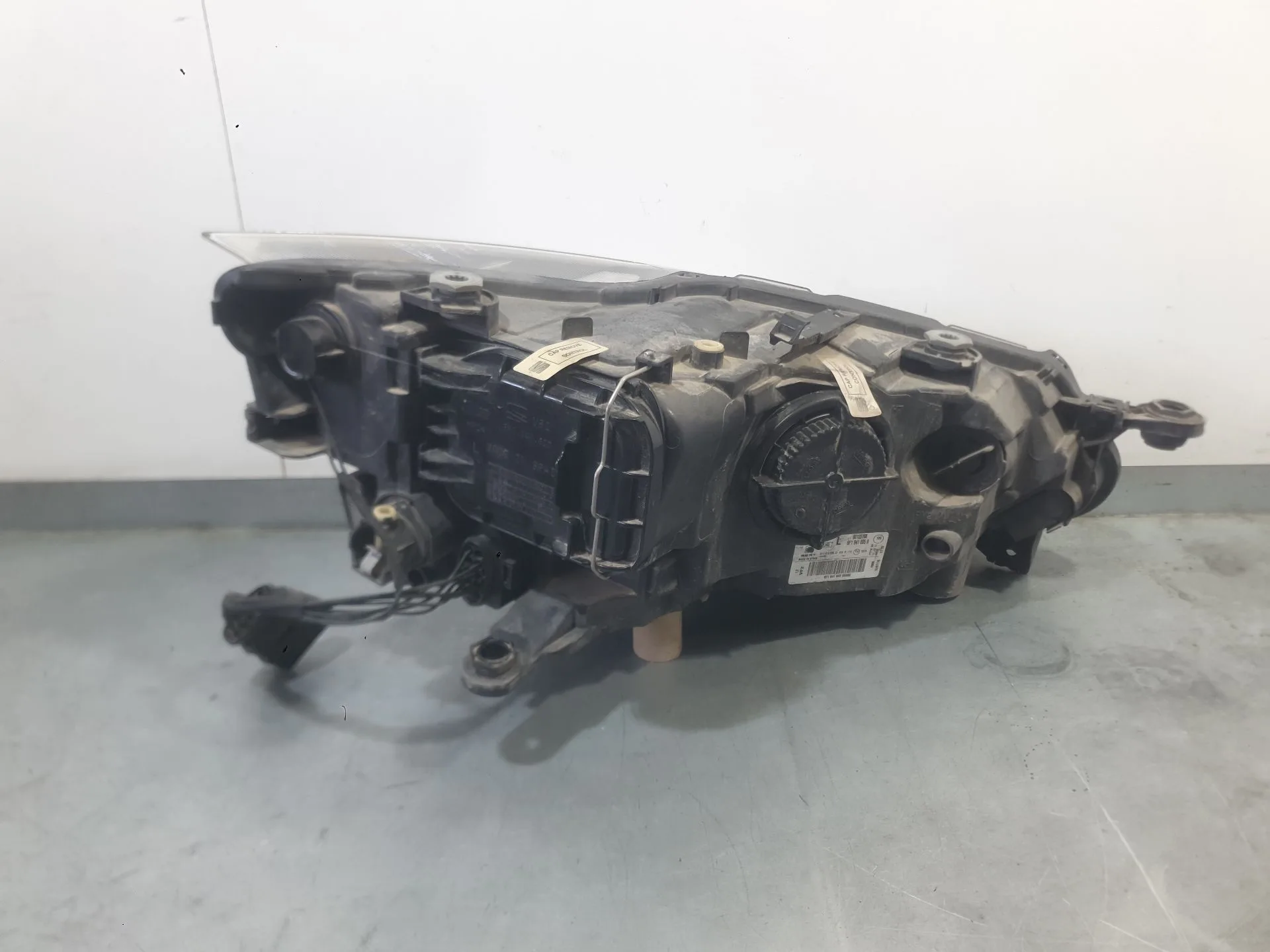 Faro Izquierdo para Seat Ibiza V (Kj1, Kjg)