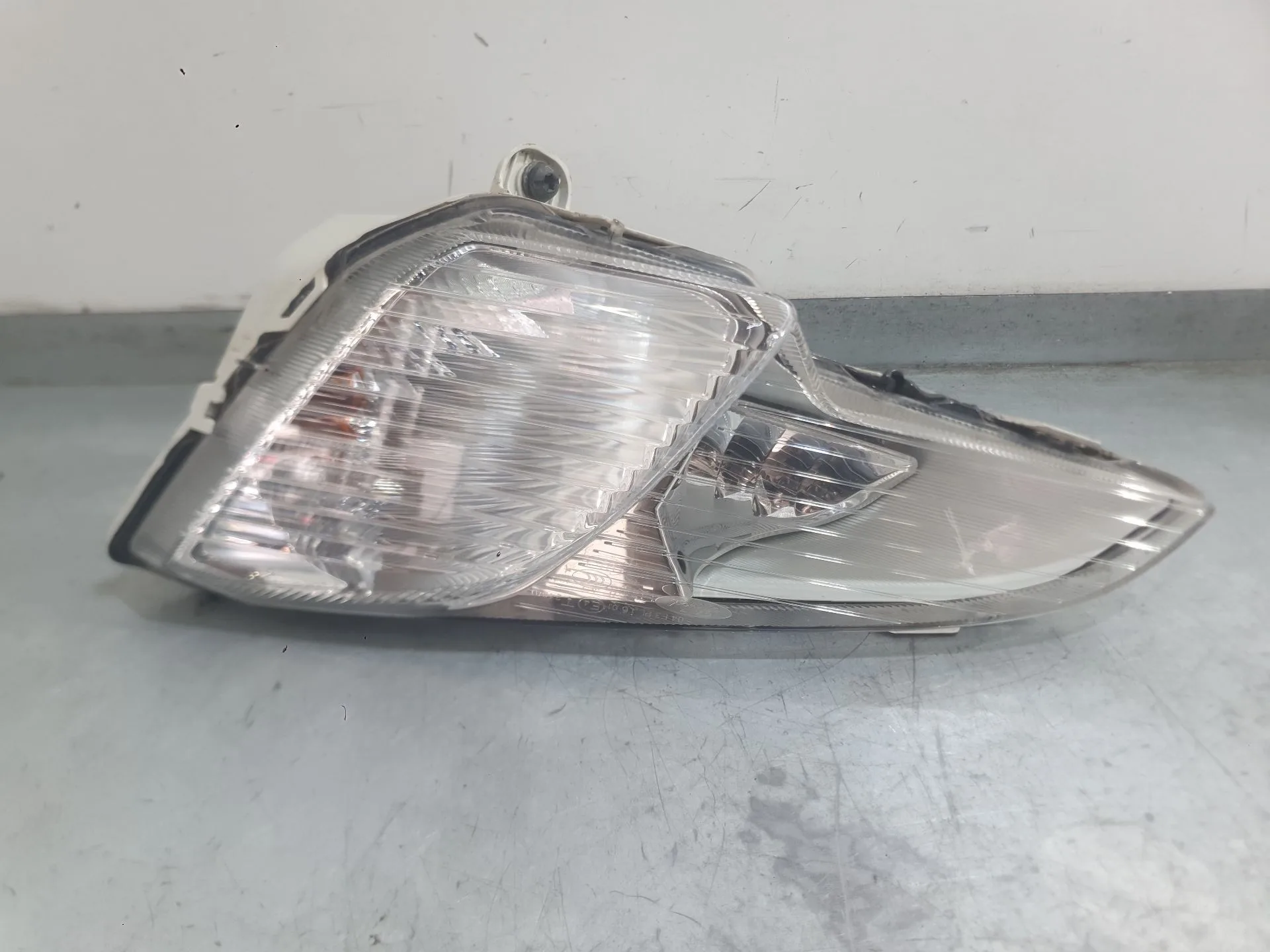 Faro Antiniebla Izquierdo para Ford Ecosport