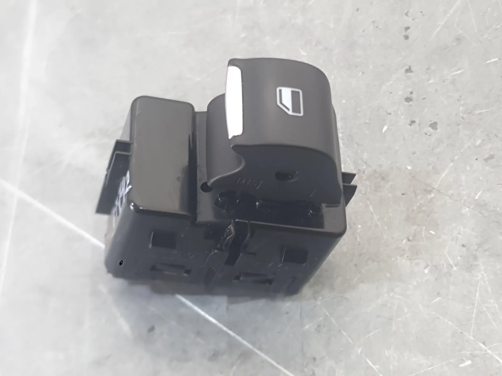 Mando Elevalunas Delantero Derecho para Ford Ecosport
