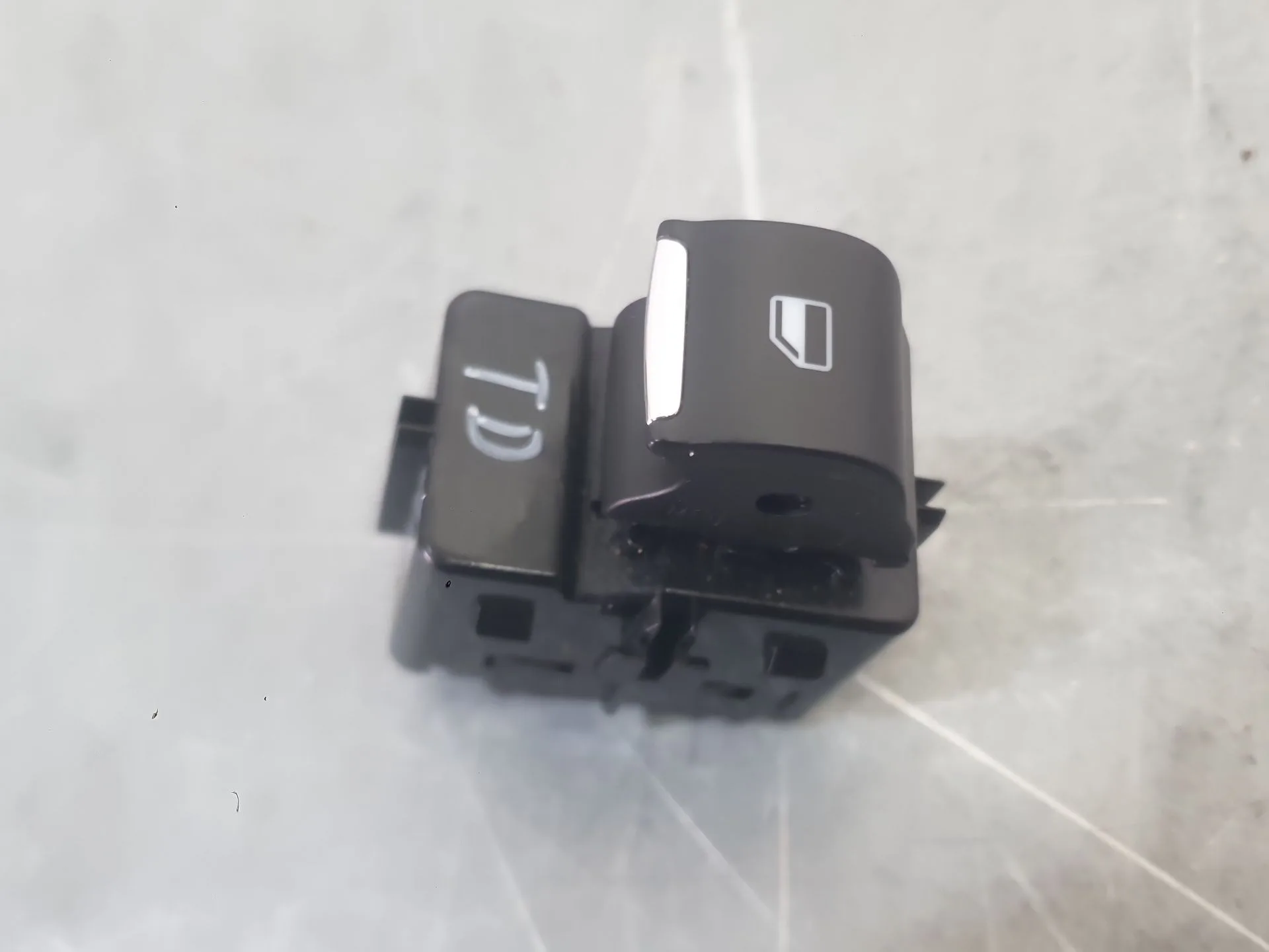 Mando Elevalunas Trasero Derecho para Ford Ecosport