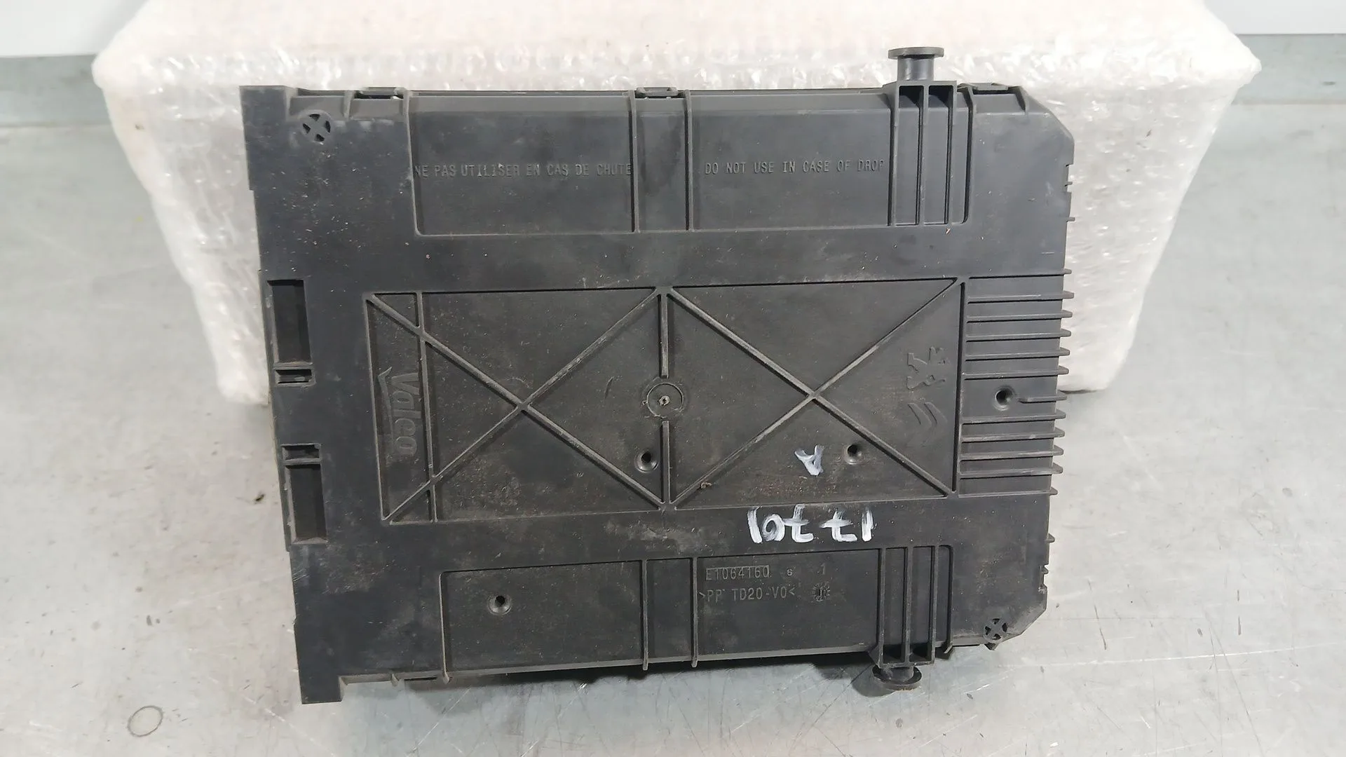 Caja Reles / Fusibles para Peugeot 2008 I (Cu_)