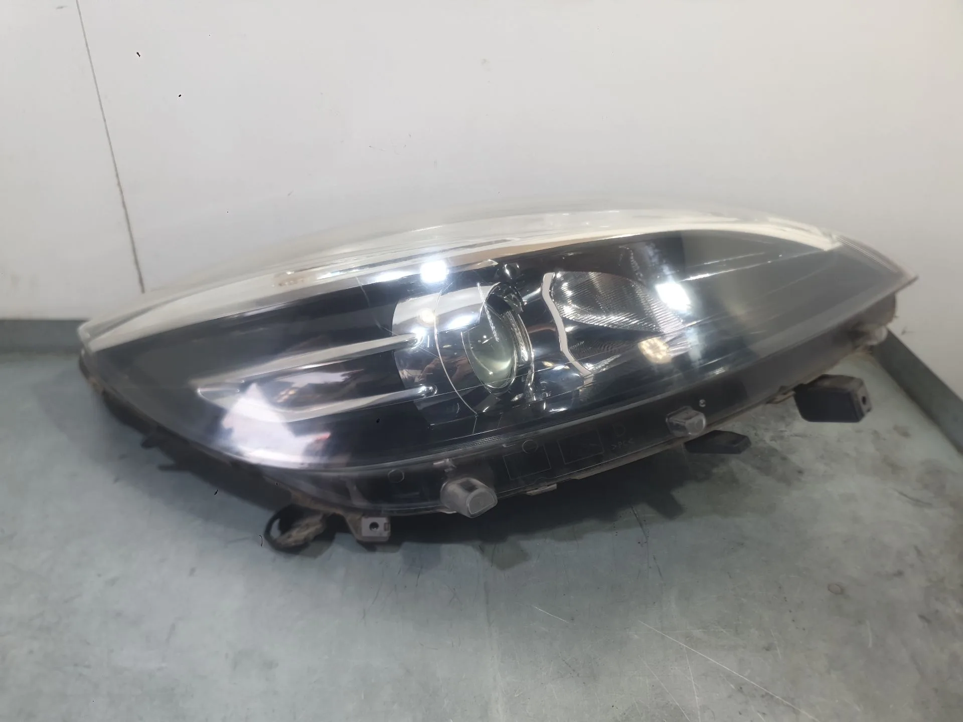 Faro Derecho para Renault Scenic Iii (Jz0/1_)