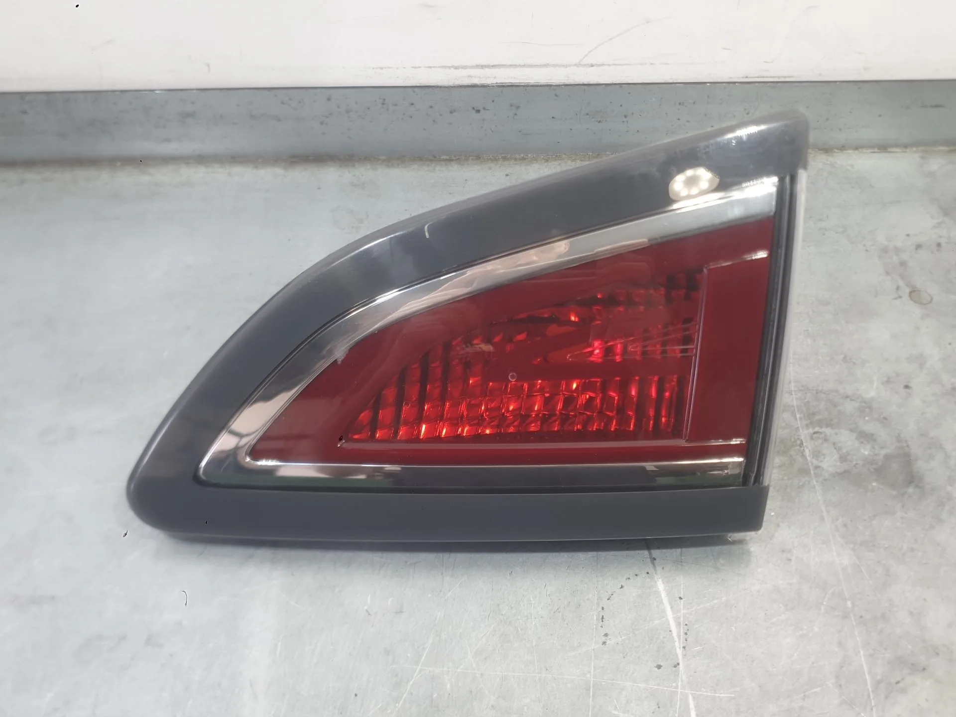 Piloto Trasero Derecho Interior para Renault Scenic Iii (Jz0/1_)