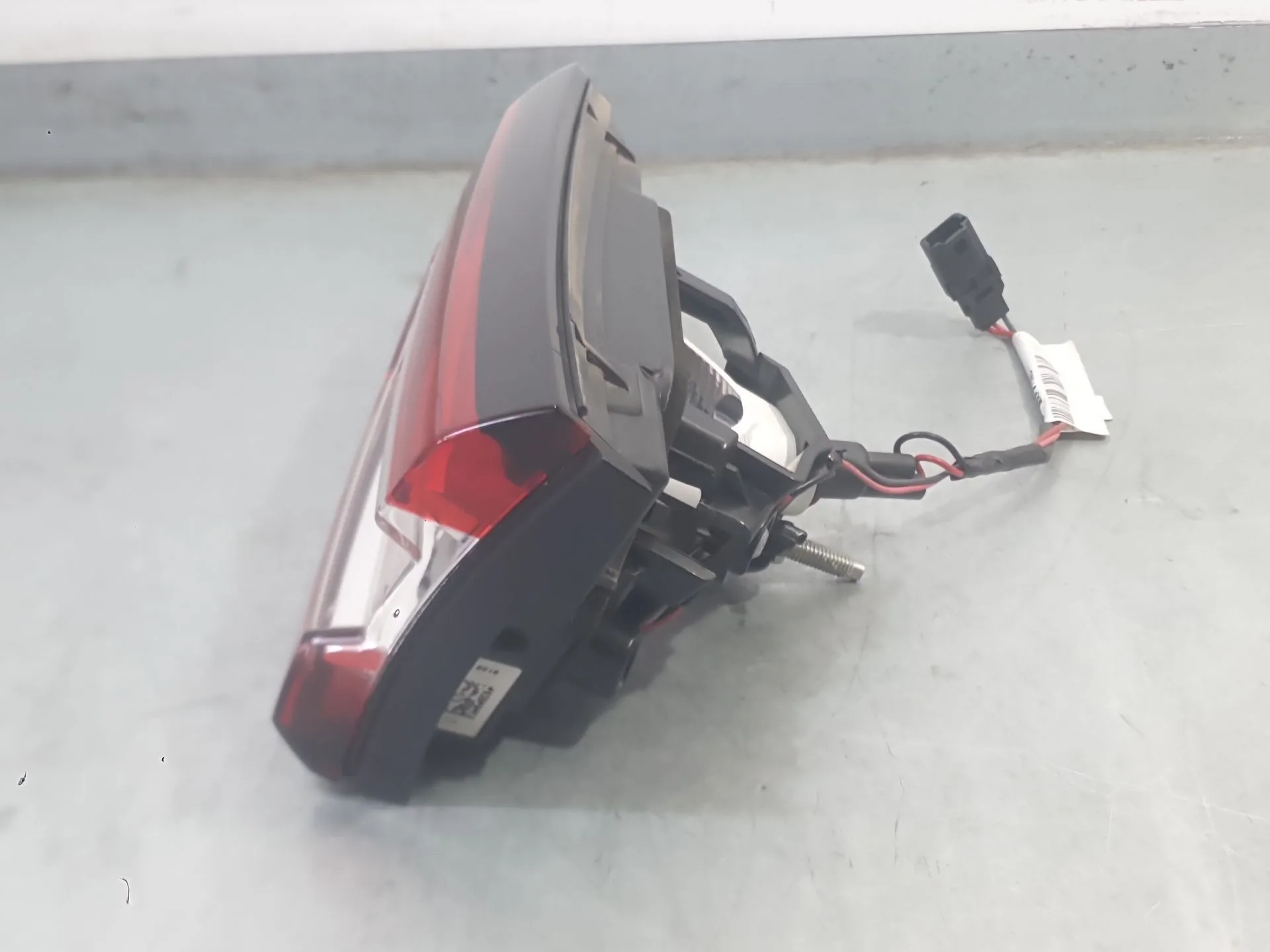 Piloto Trasero Derecho Interior para Renault Clio Iv (Bh_)
