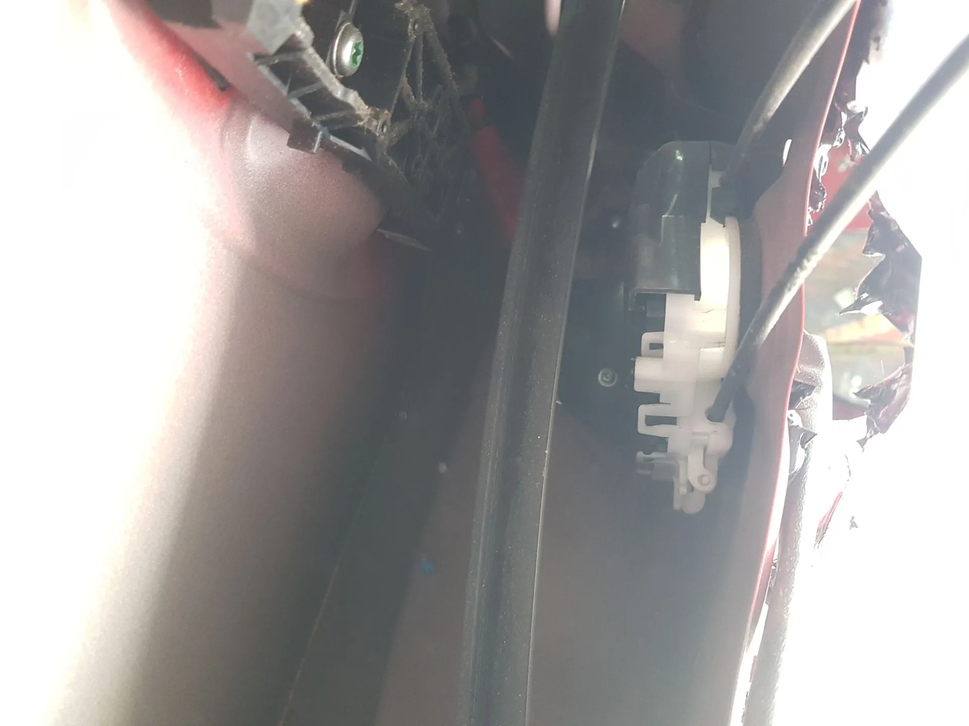 Cerradura Puerta Trasera Derecha para Toyota Yaris (_P13_)