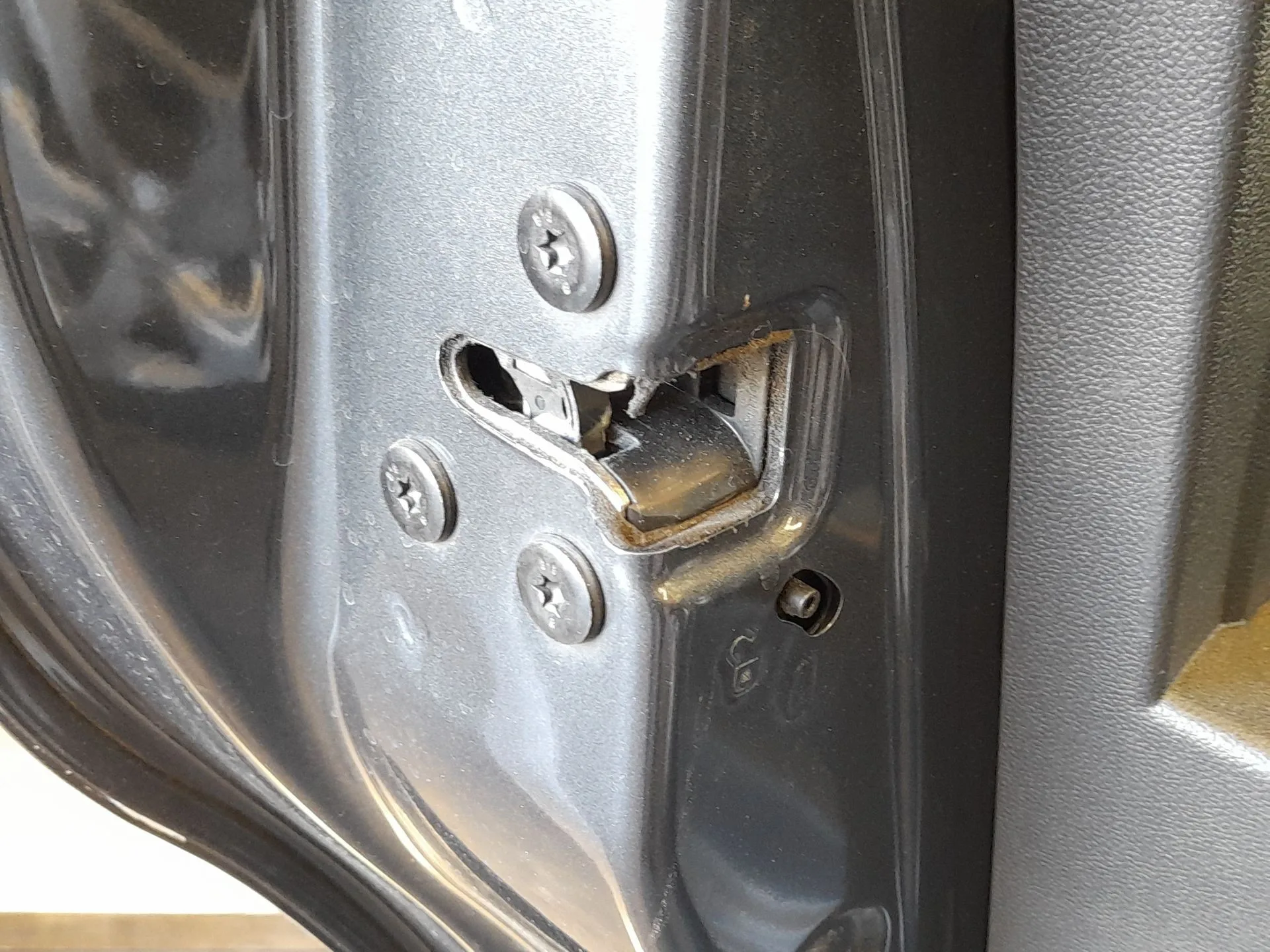 Cerradura Puerta Trasera Izquierda para Dacia Sandero Iii