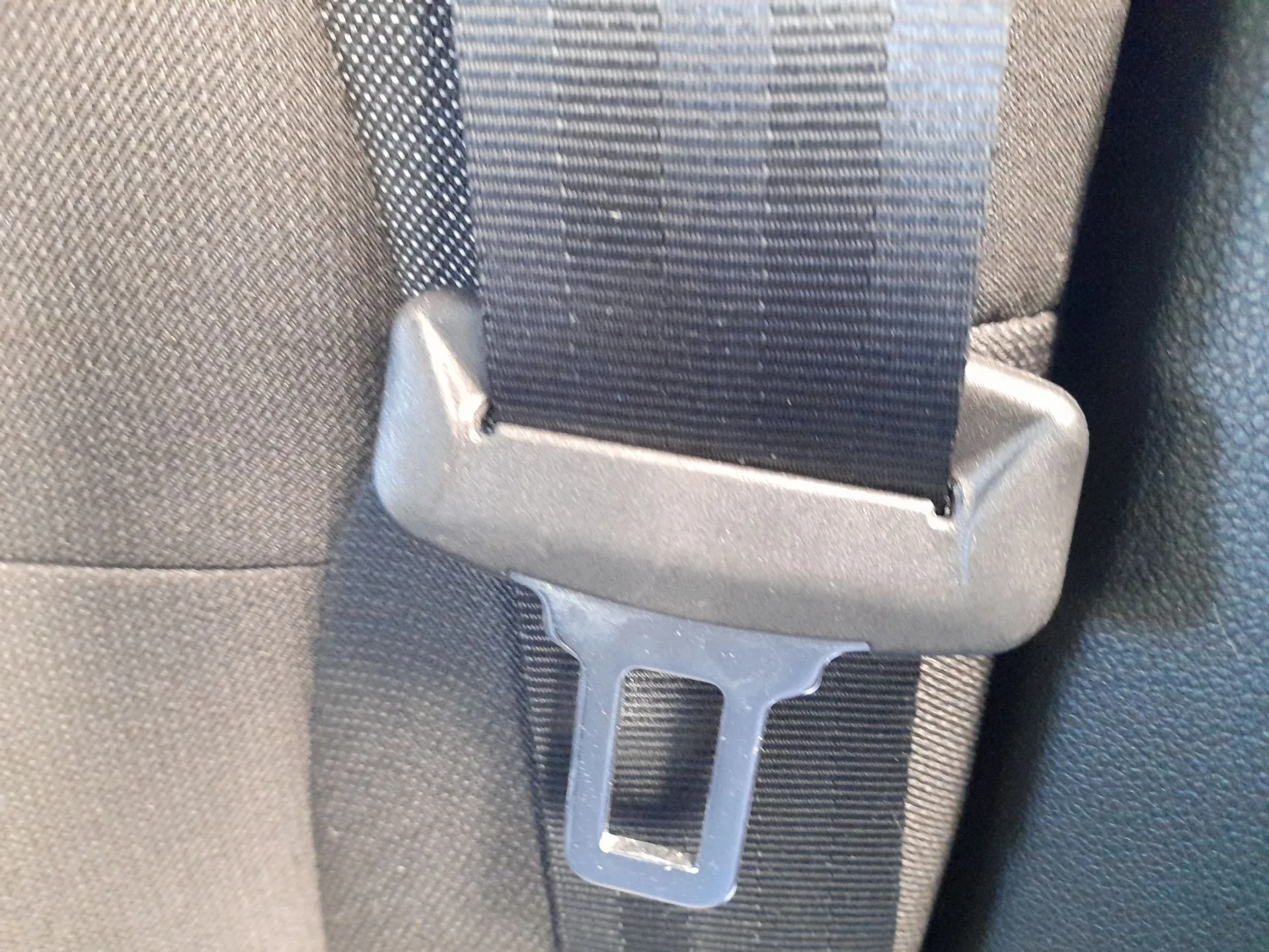 Cinturon Seguridad Trasero Izquierdo para Dacia Sandero Iii