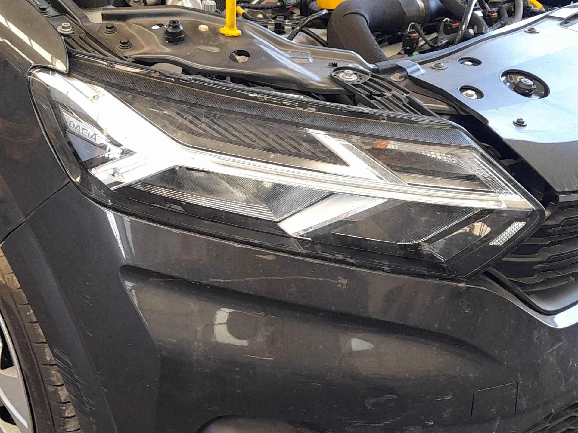 Faro Derecho para Dacia Sandero Iii