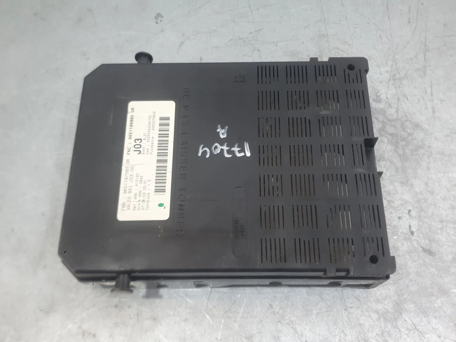 Caja Reles / Fusibles para Peugeot 307 Sw (3H)