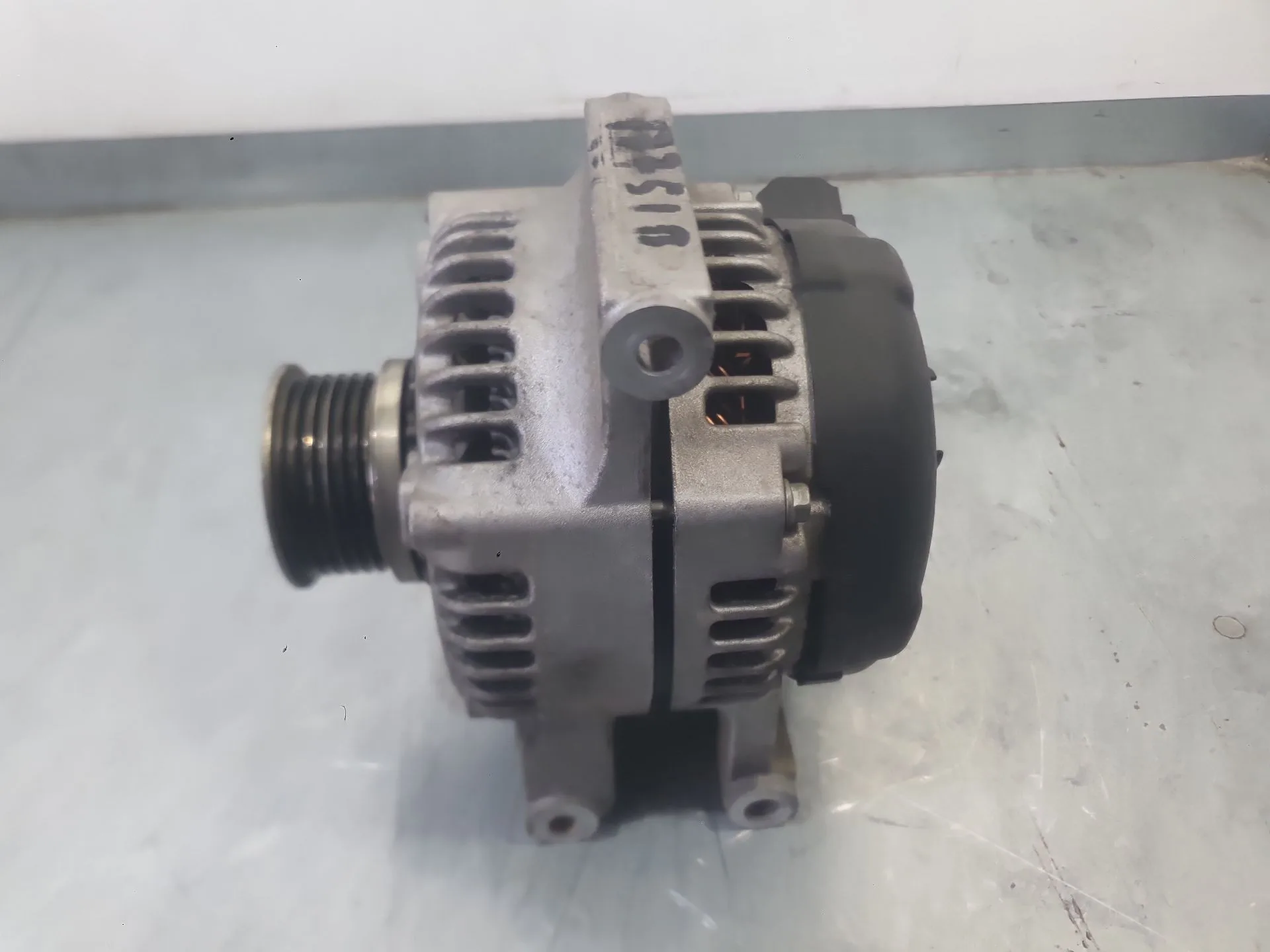 Alternador para Opel Zafira Tourer C (P12)