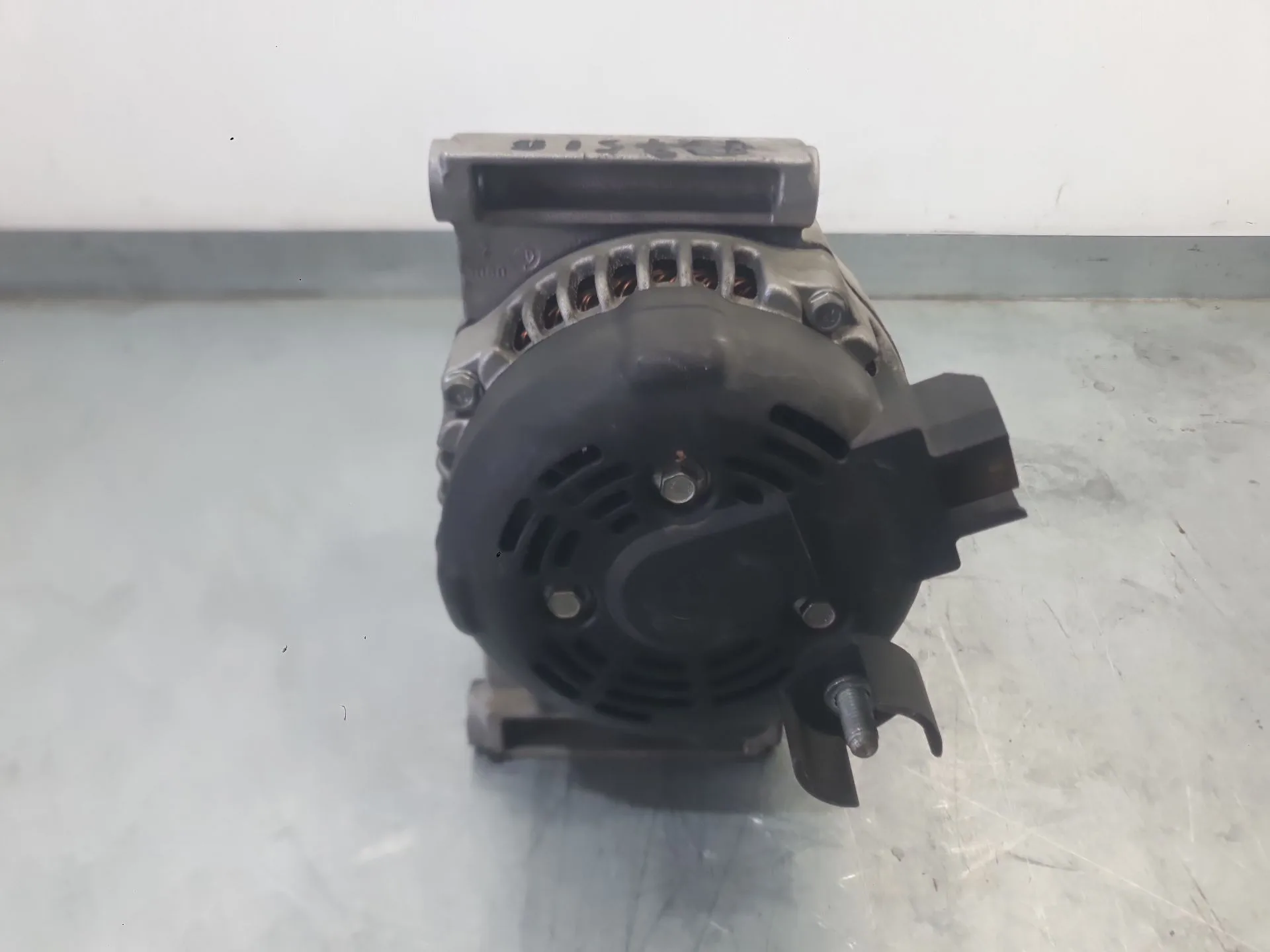 Alternador para Opel Zafira Tourer C (P12)