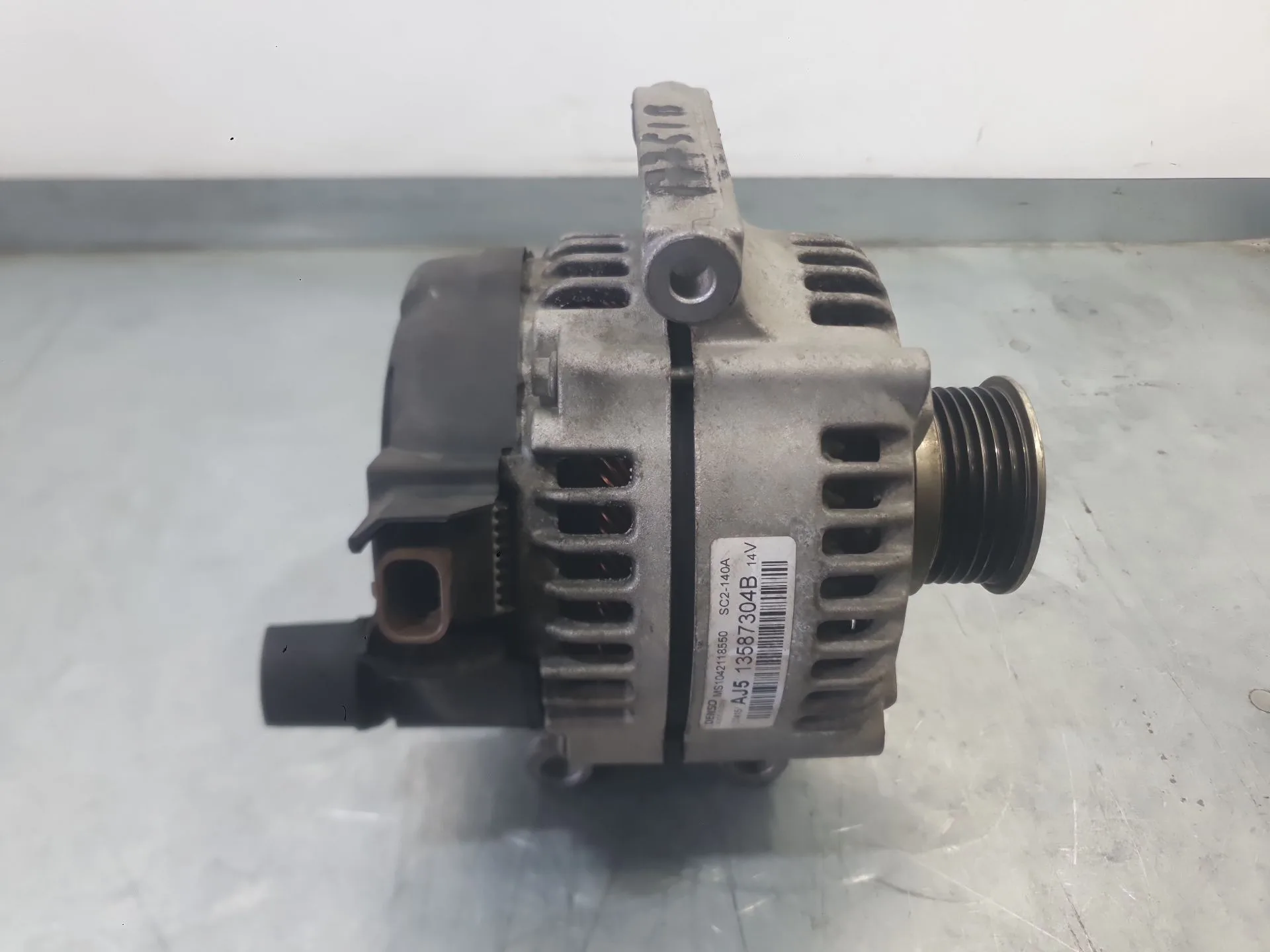 Alternador para Opel Zafira Tourer C (P12)