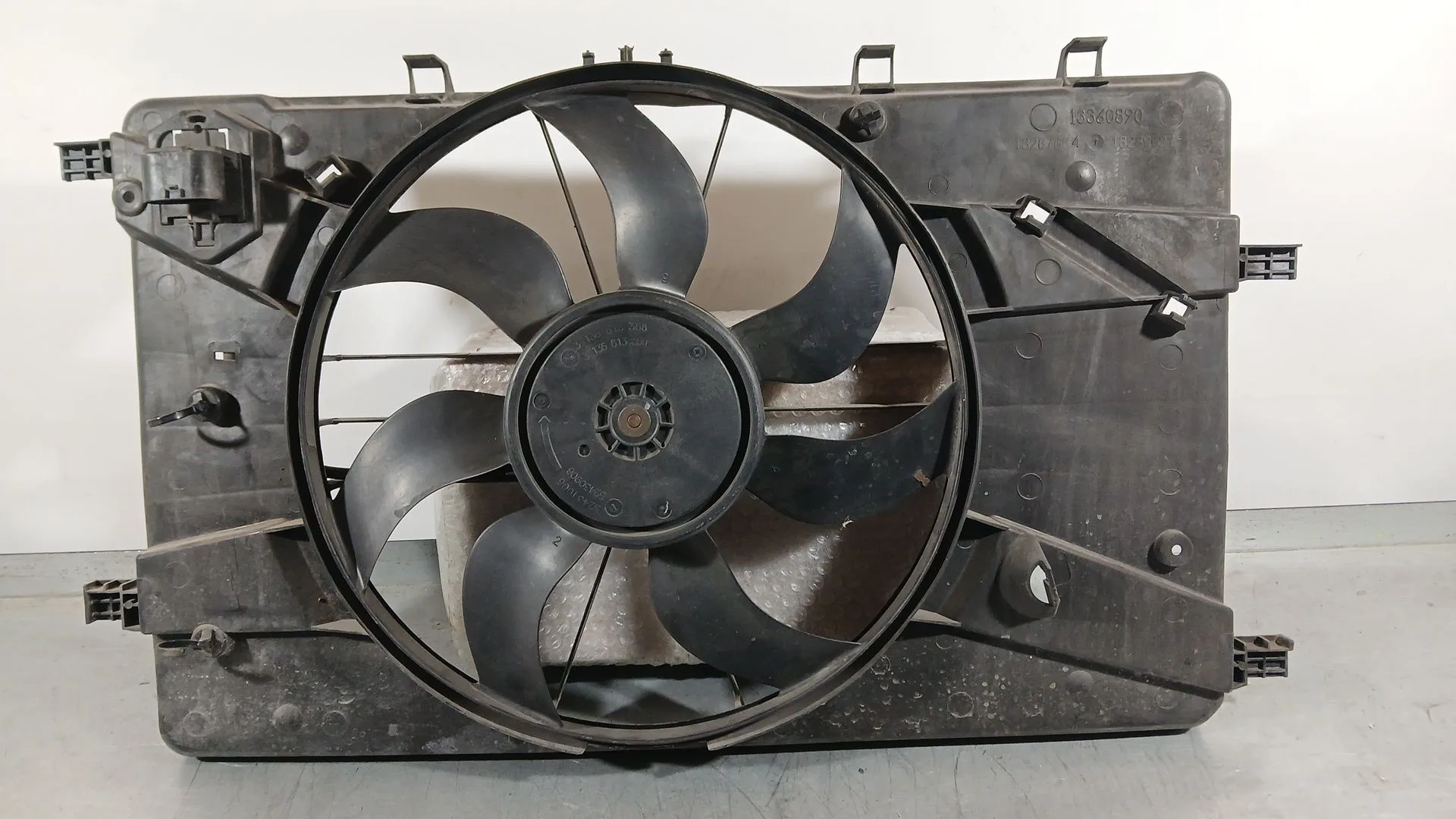 Electroventilador para Opel Zafira Tourer C (P12)