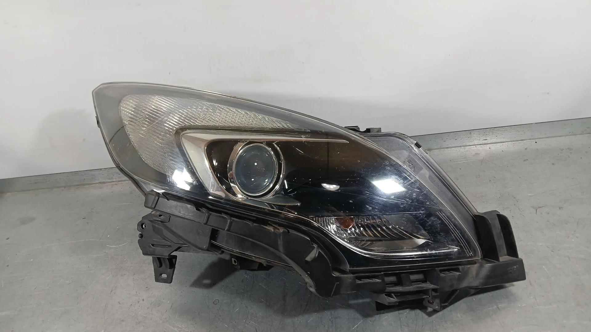 Faro Derecho para Opel Zafira Tourer C (P12)