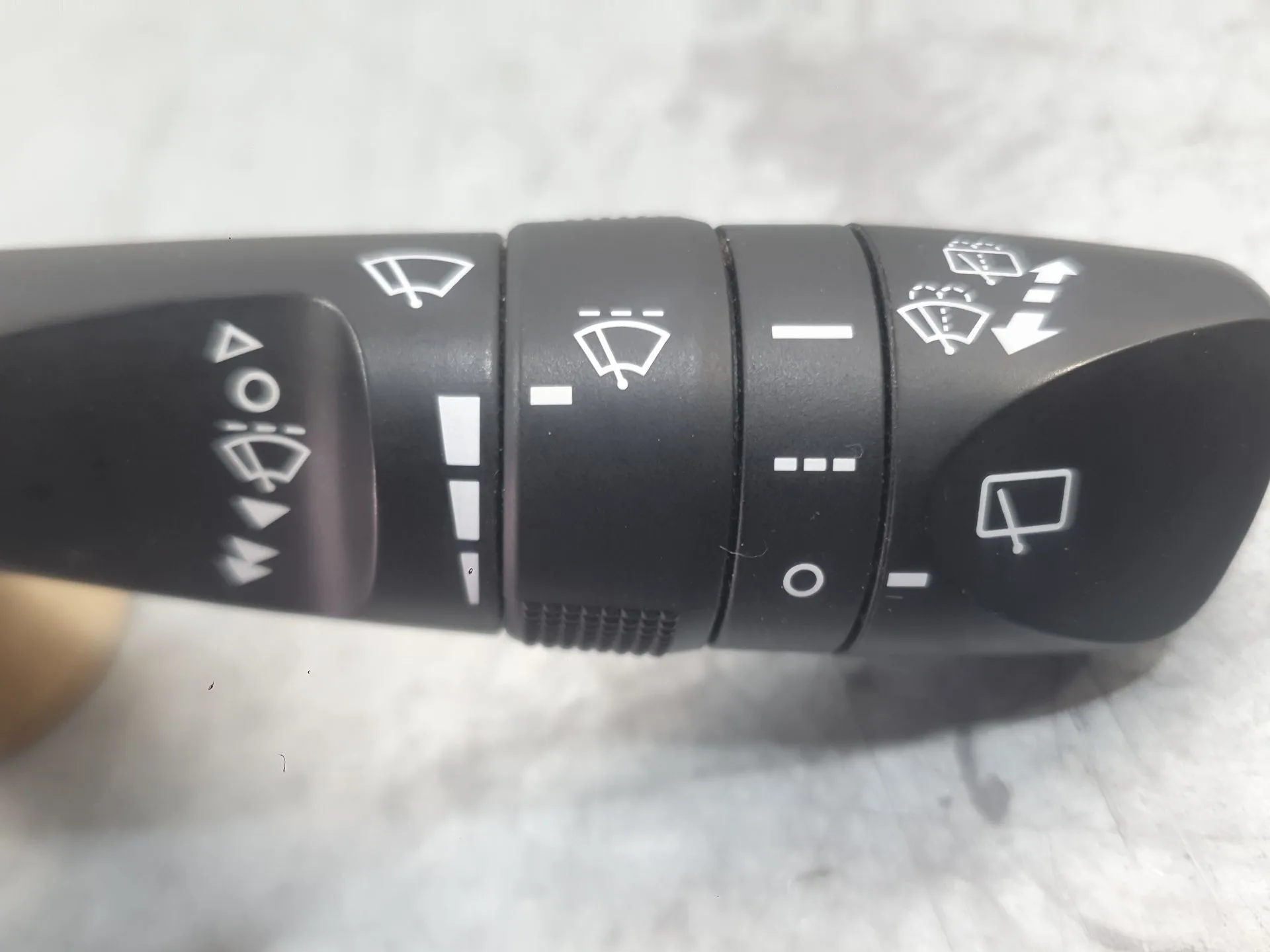 Mando Limpia para Toyota Auris (_E18_)