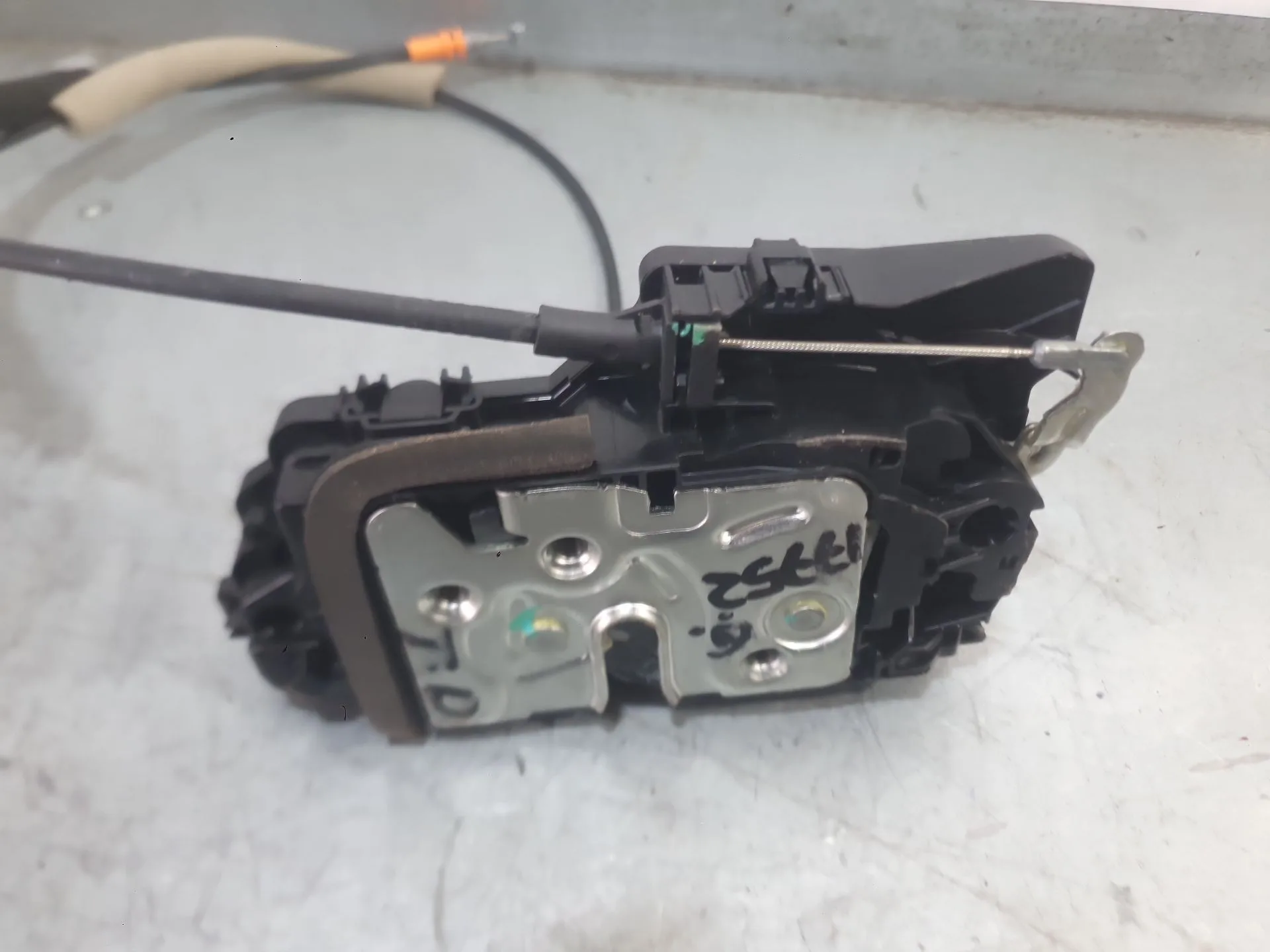 Cerradura Puerta Trasera Derecha para Mg Hs (As23)