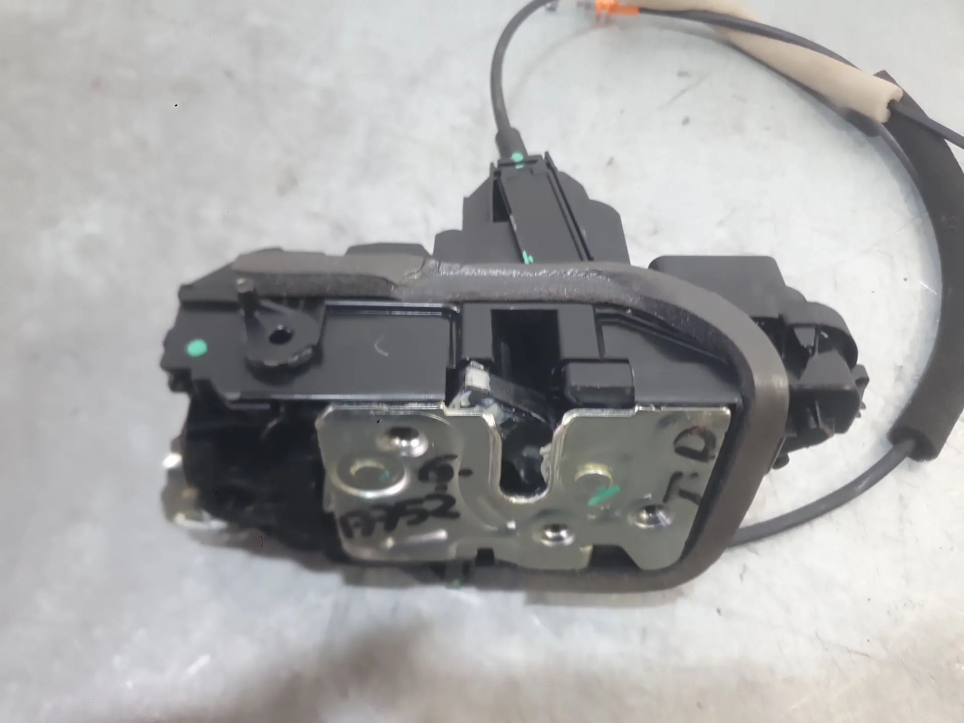 Cerradura Puerta Trasera Derecha para Mg Hs (As23)
